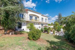 Sea View Villa for Sale in Prime Location with Pool House — photo 3 of 7