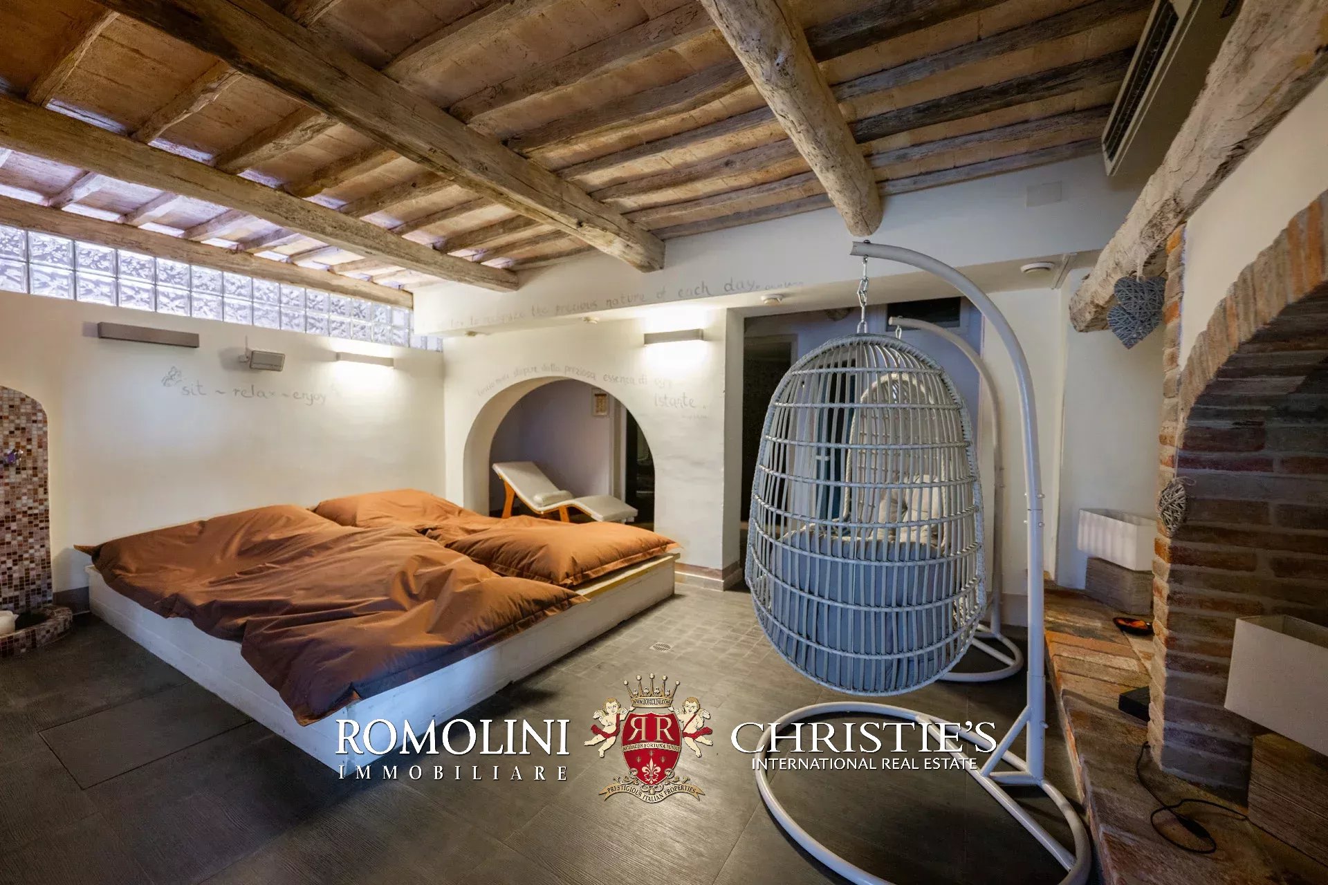 16 Bedroom Villa/Townhouse's Image 54