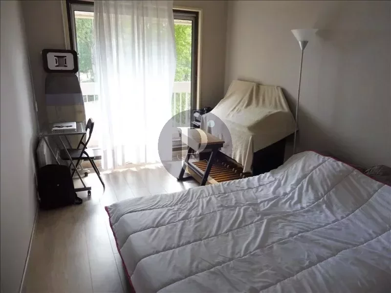 location-appartement-2-pieces-verrieres-le-buisson-83870252