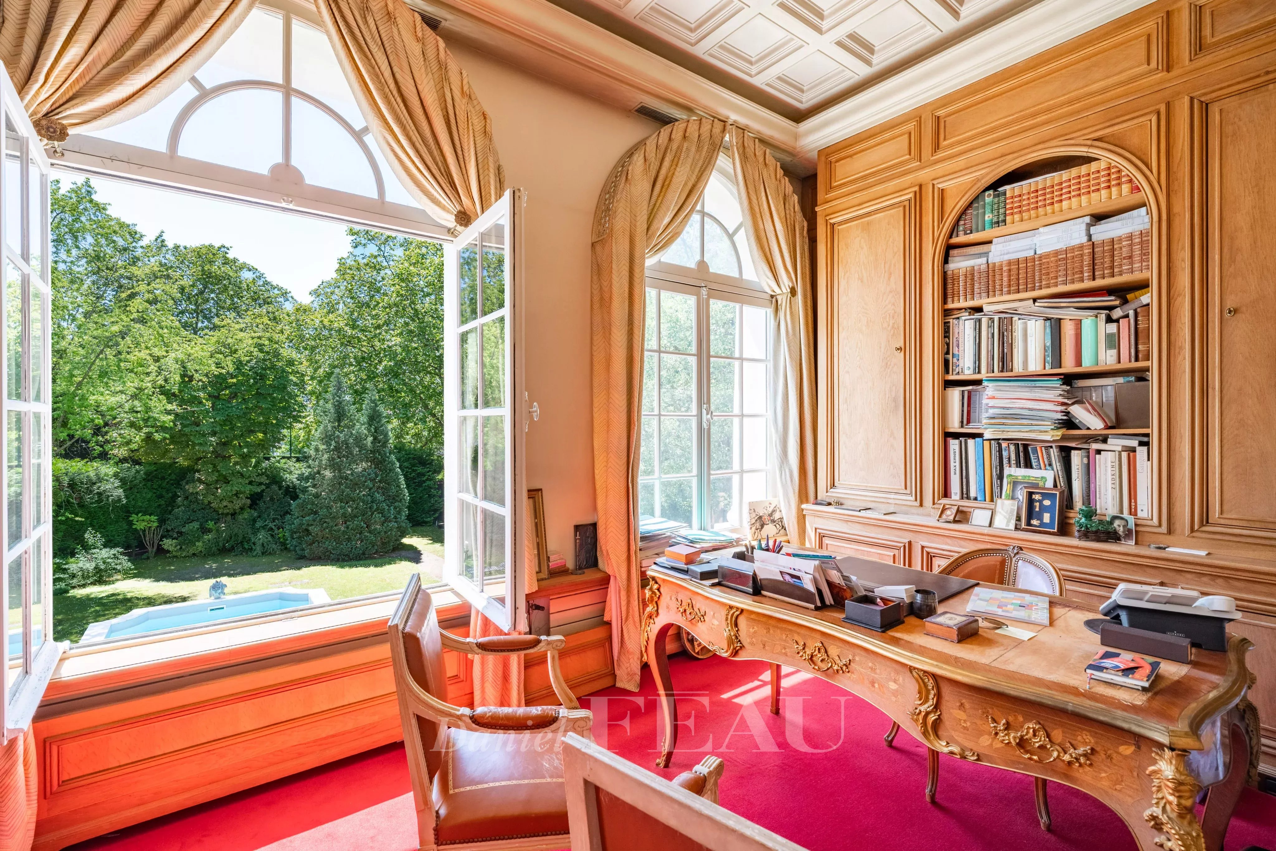 BUREAU