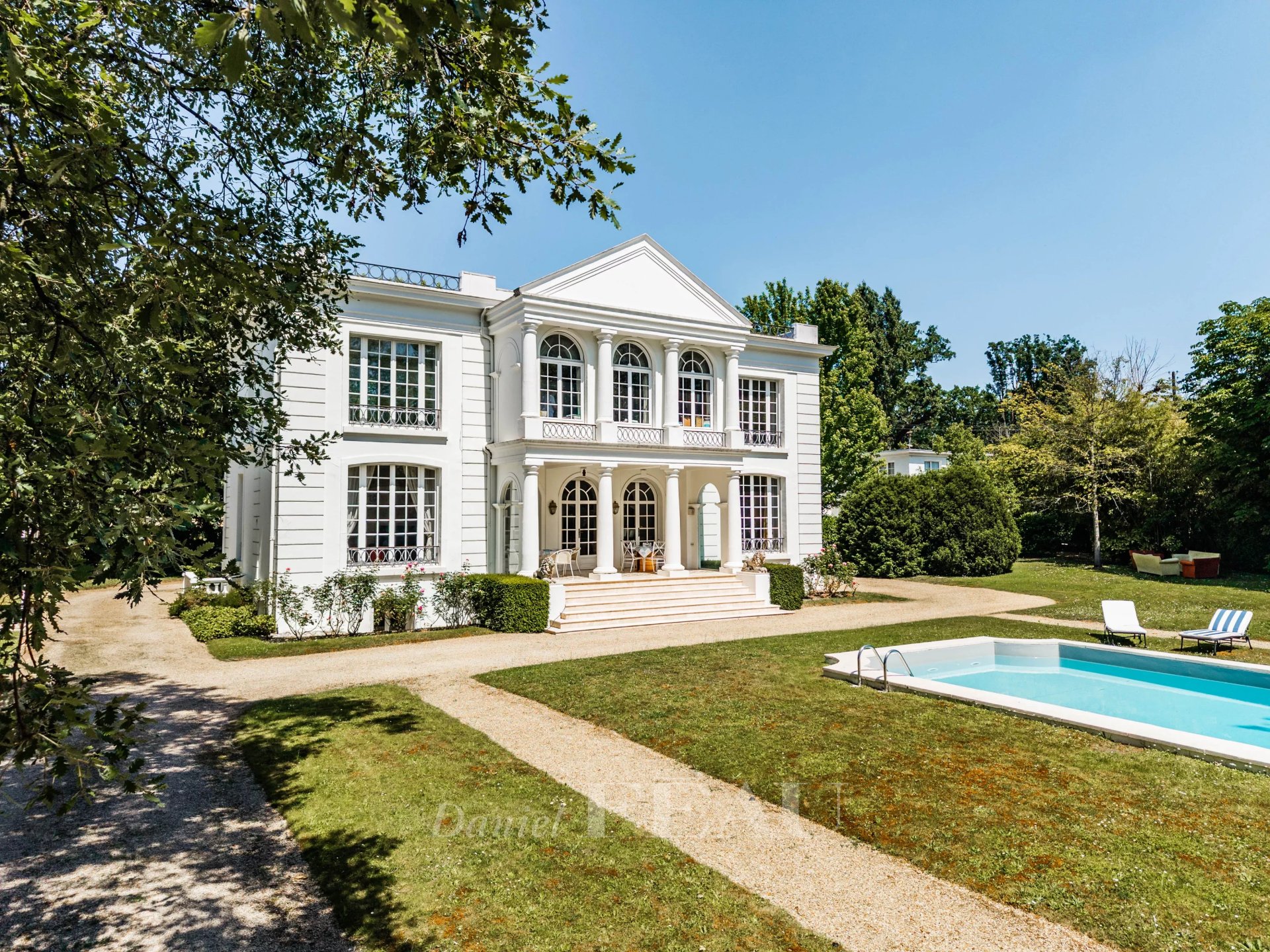 4 Bedroom Villa/Townhouse's Image 19