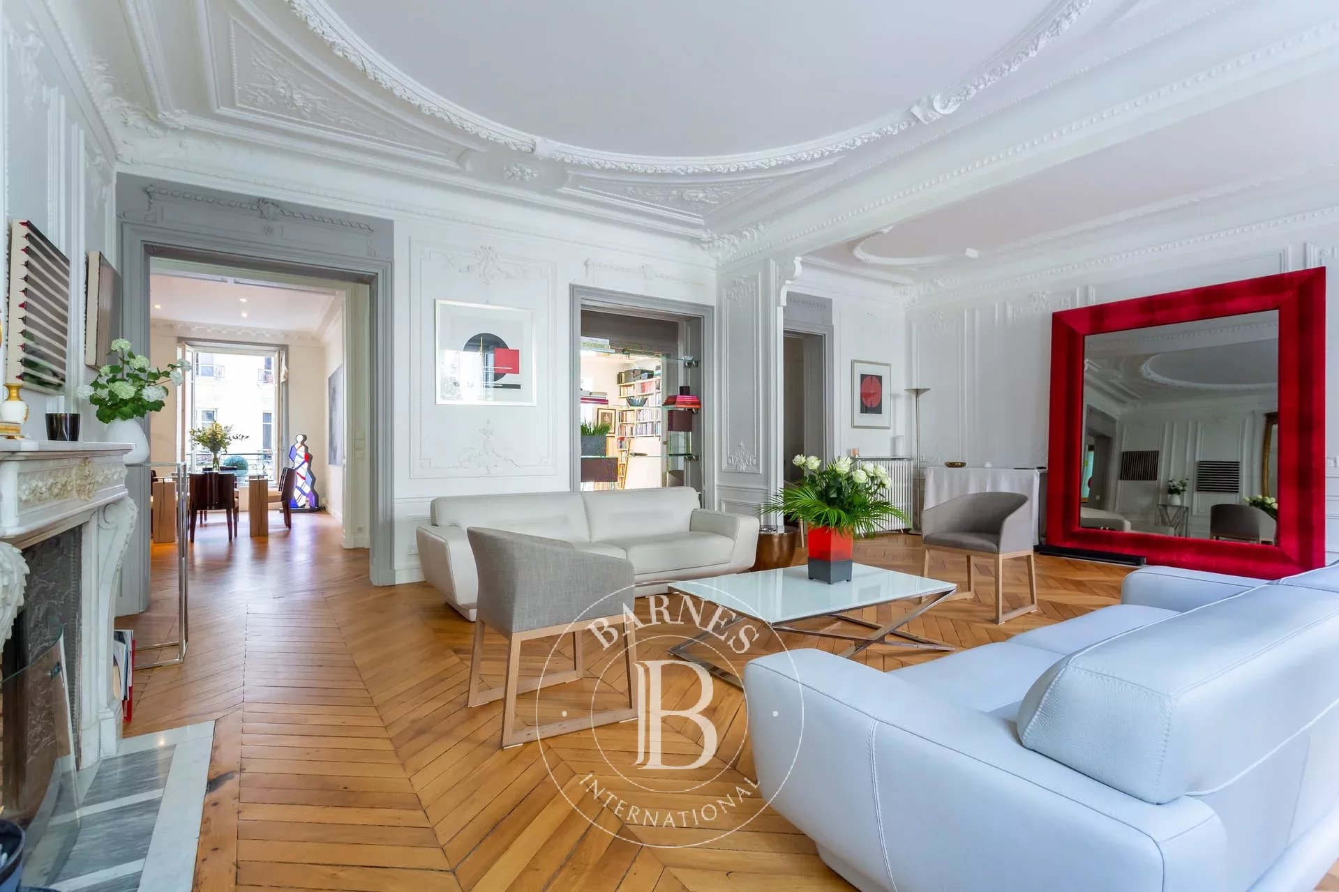 Daire Paris 3ème - picture 5