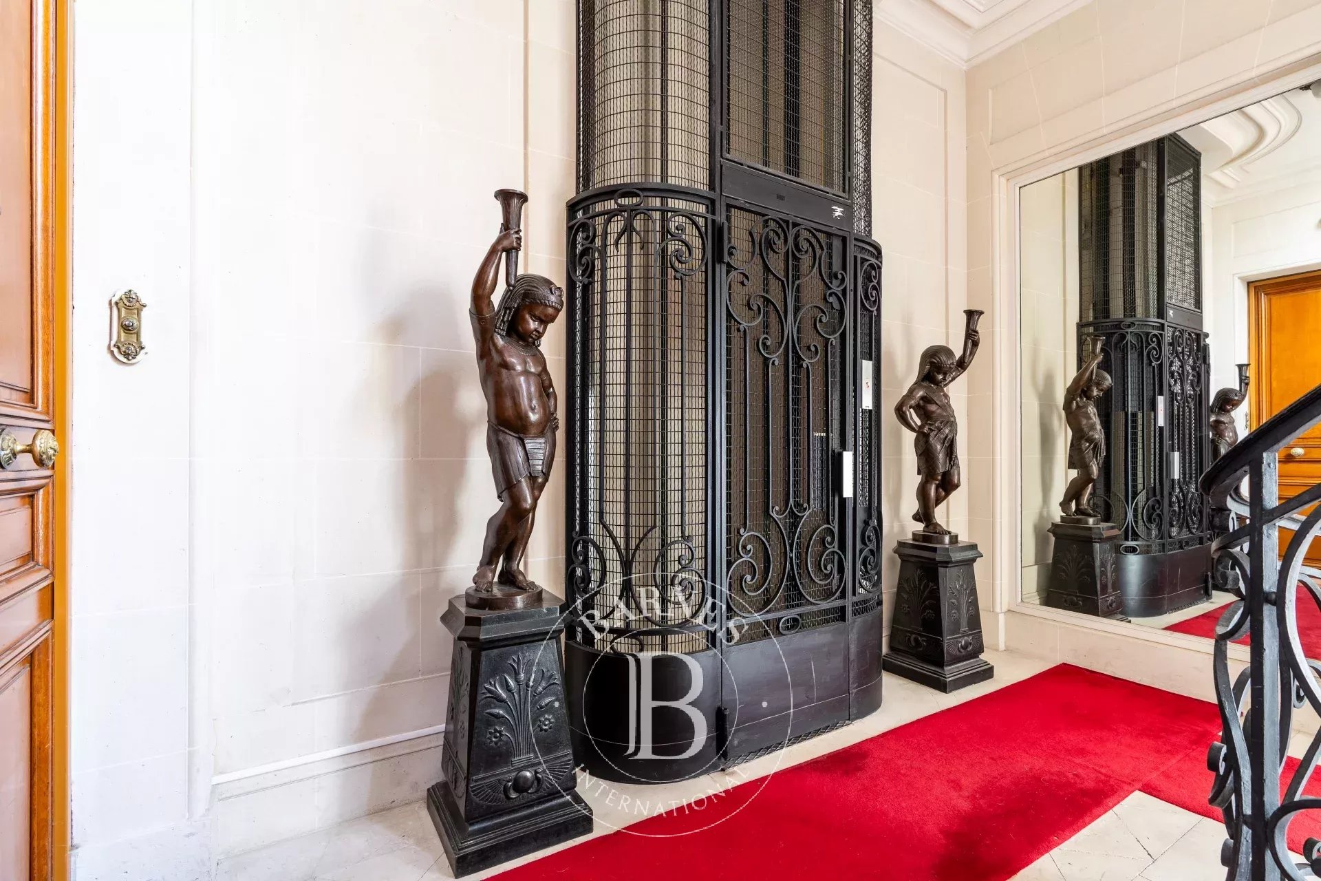 Paris 16 - Flandrin - Family apartment with reception rooms - 4 bedrooms - picture 27
