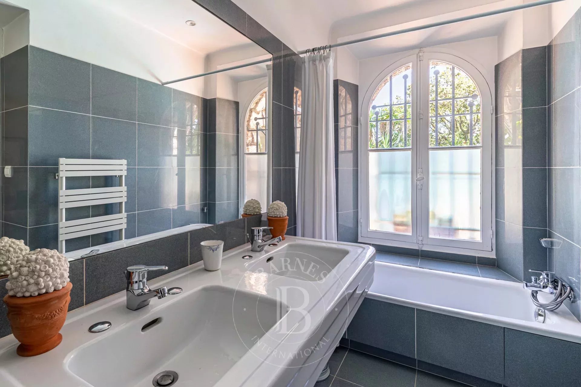 Villa Cannes - picture 30