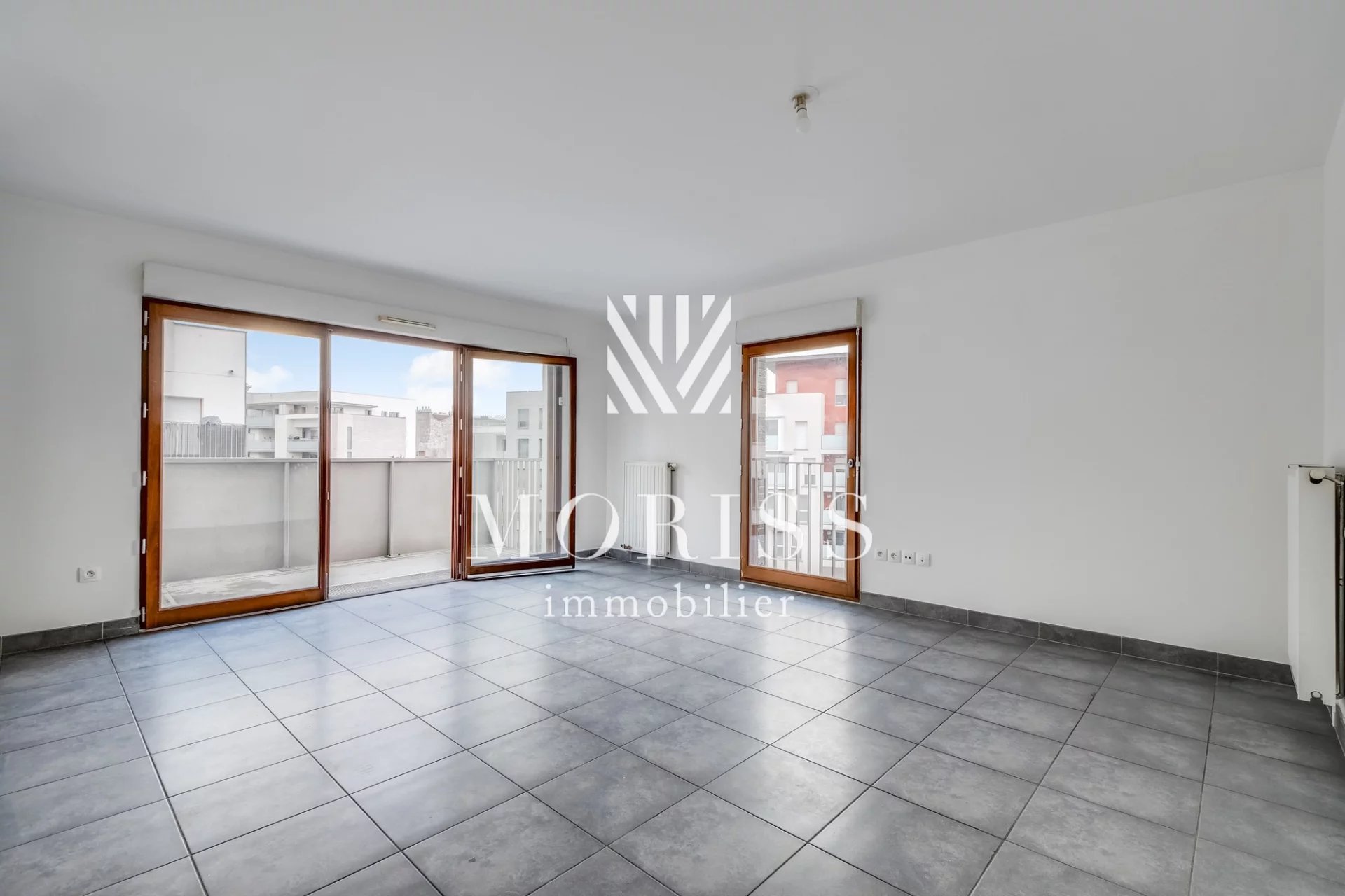 APPARTEMENT 4 PIÈCES / 81M2 / BALCON / PARKING - Image 1