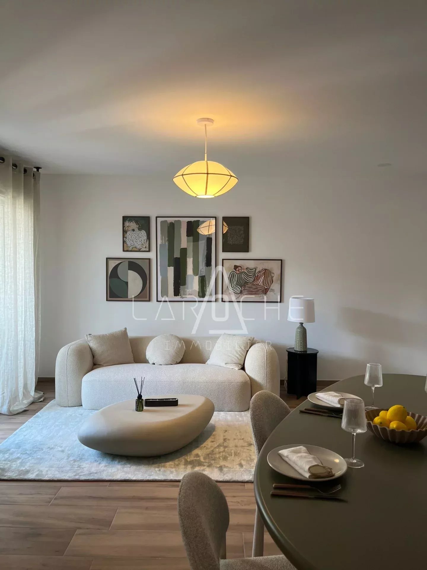 APPARTEMENT T3 - LOGGIA + PARKING