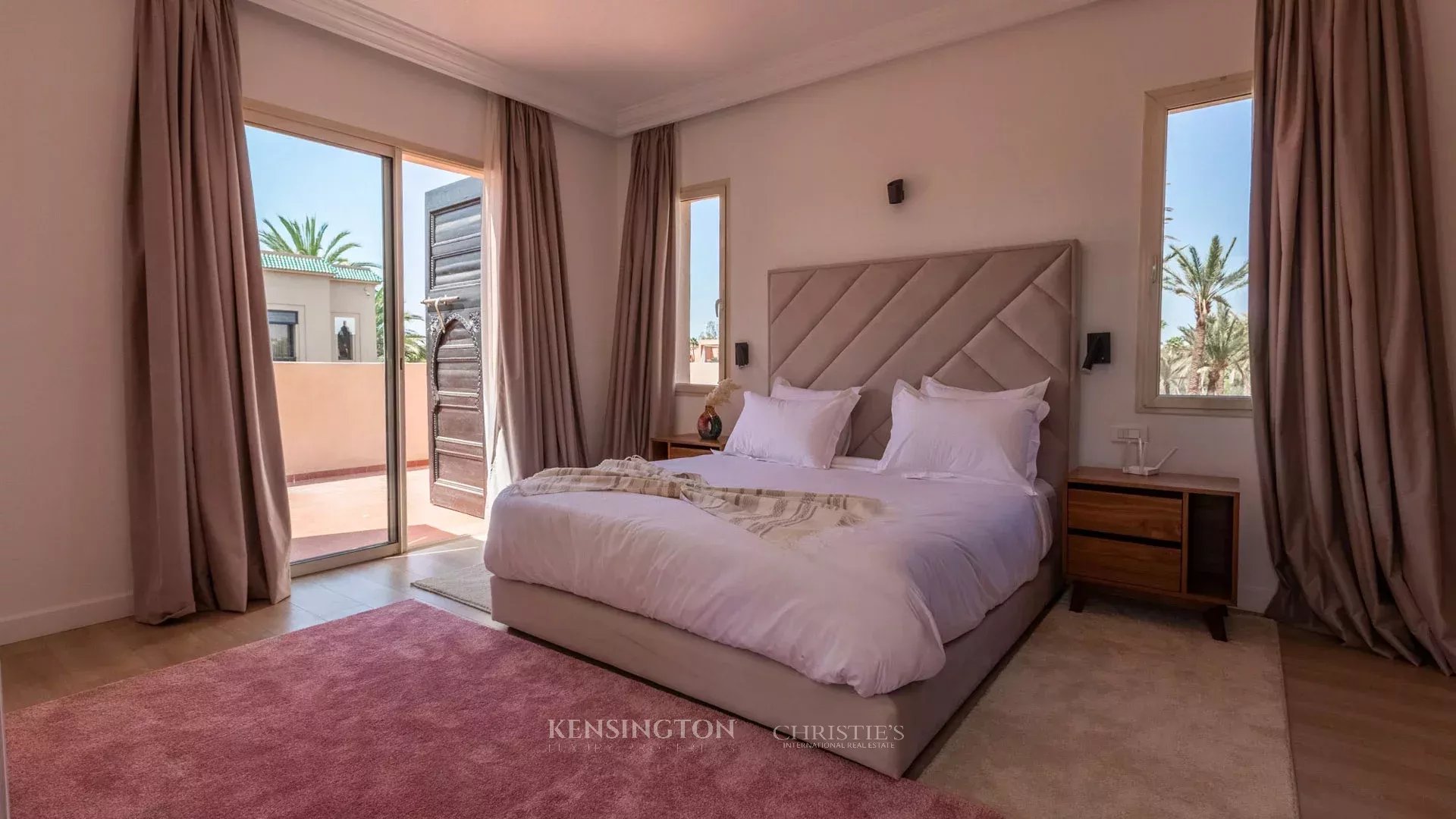 5 Bedroom Villa/Townhouse's Image 41