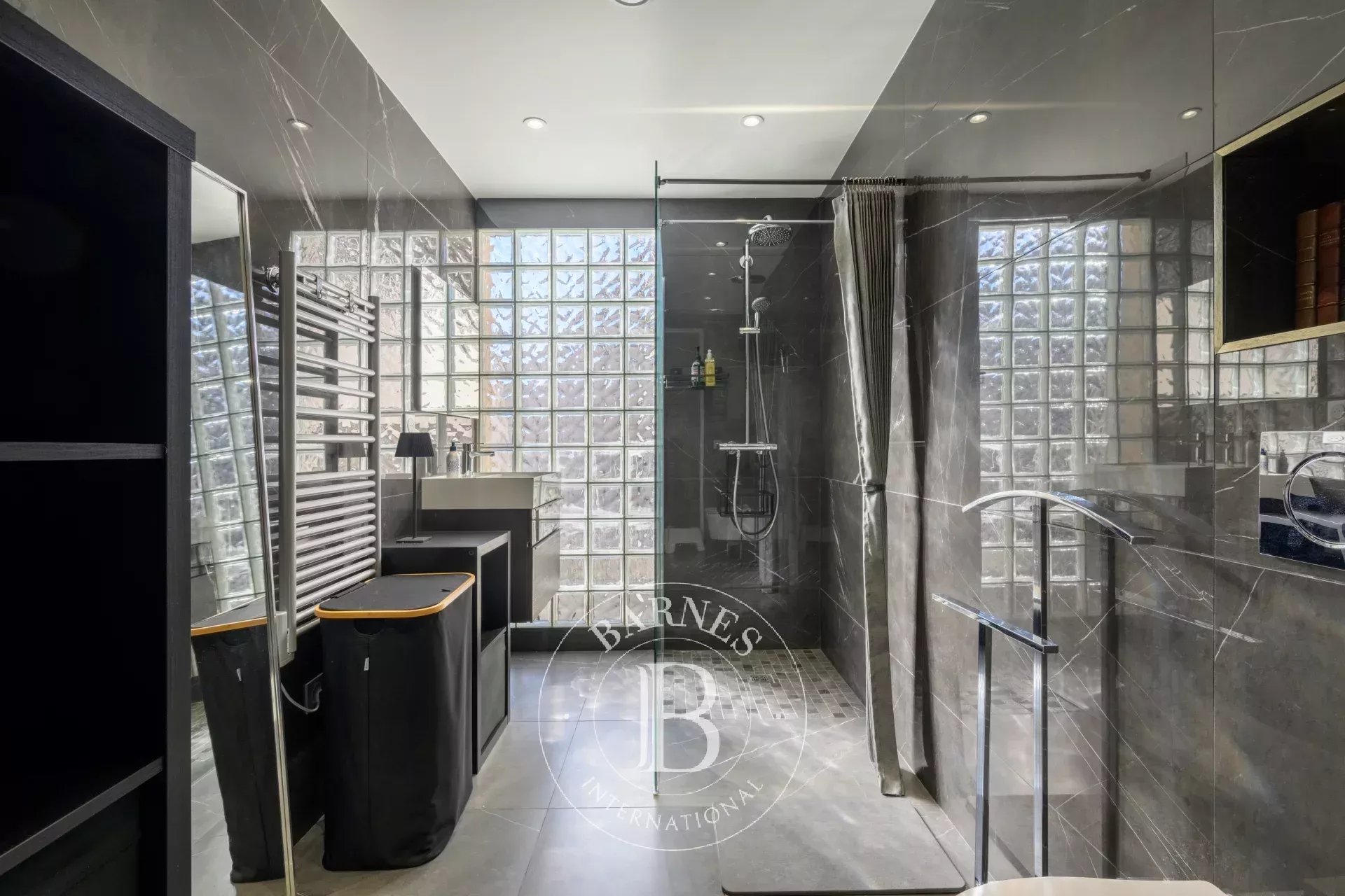 Daire Paris 16ème - picture 12