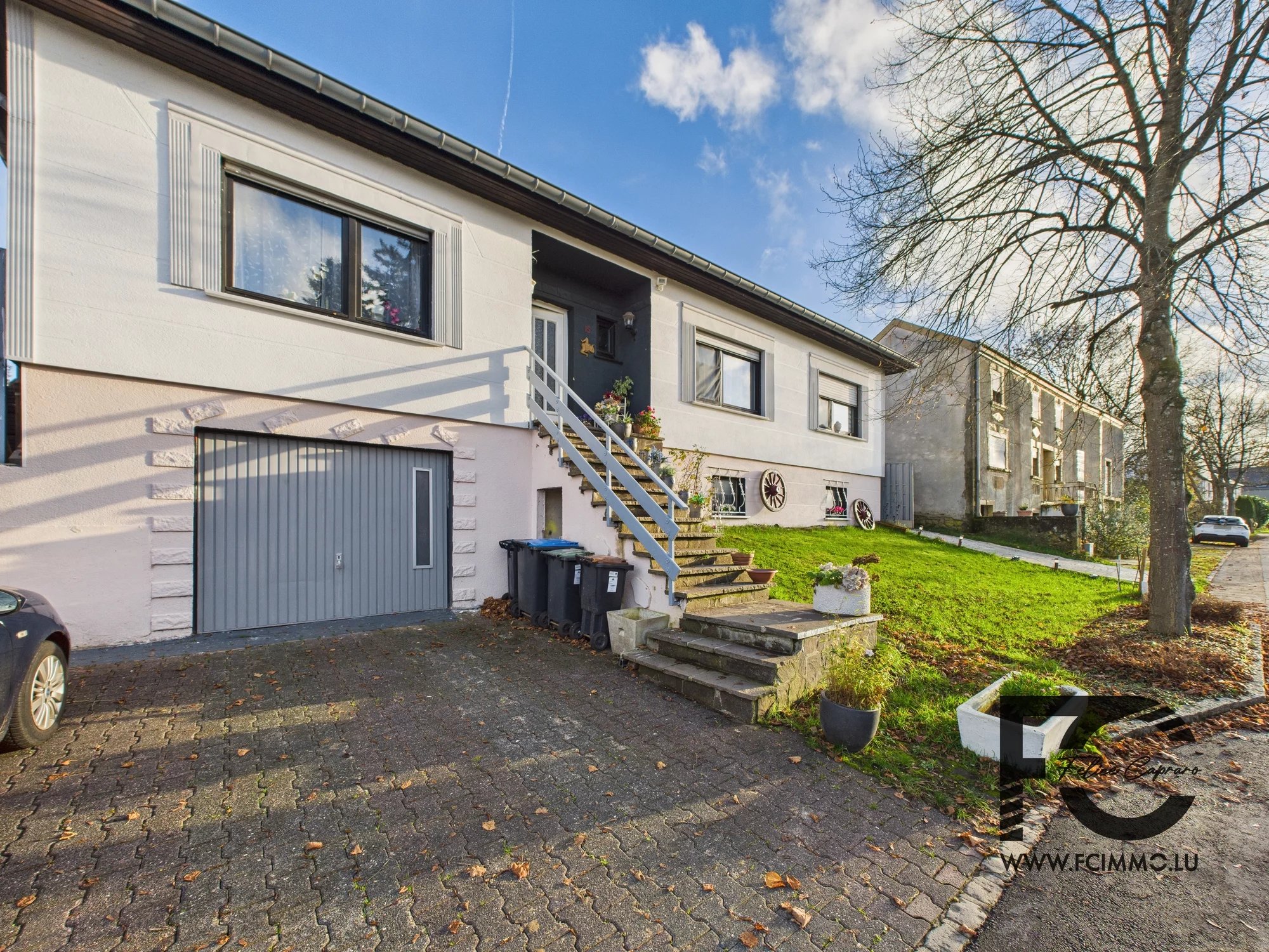 Sale House Oberpallen