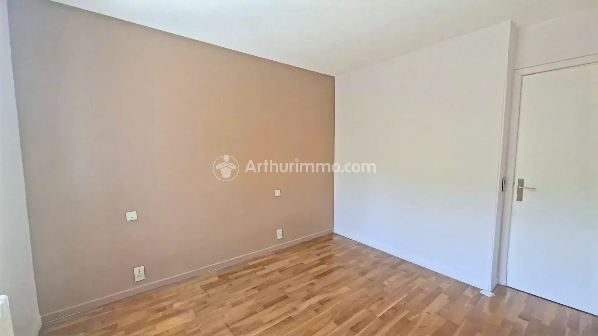 MAISON DE PLAIN-PIED SUR 800m² DE TERRAIN - Photo 4
