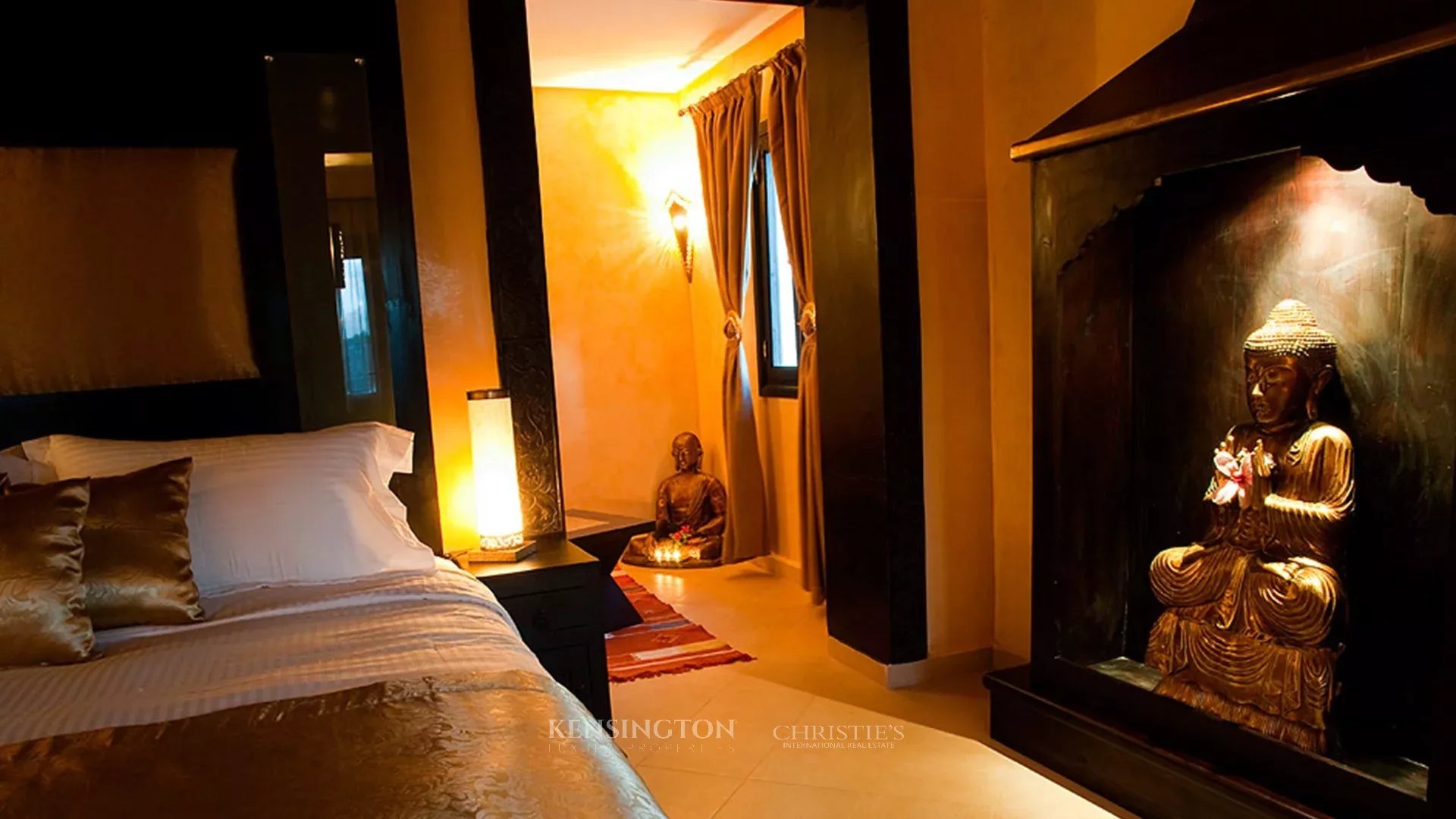 7 Bedroom Villa/Townhouse's Image 19
