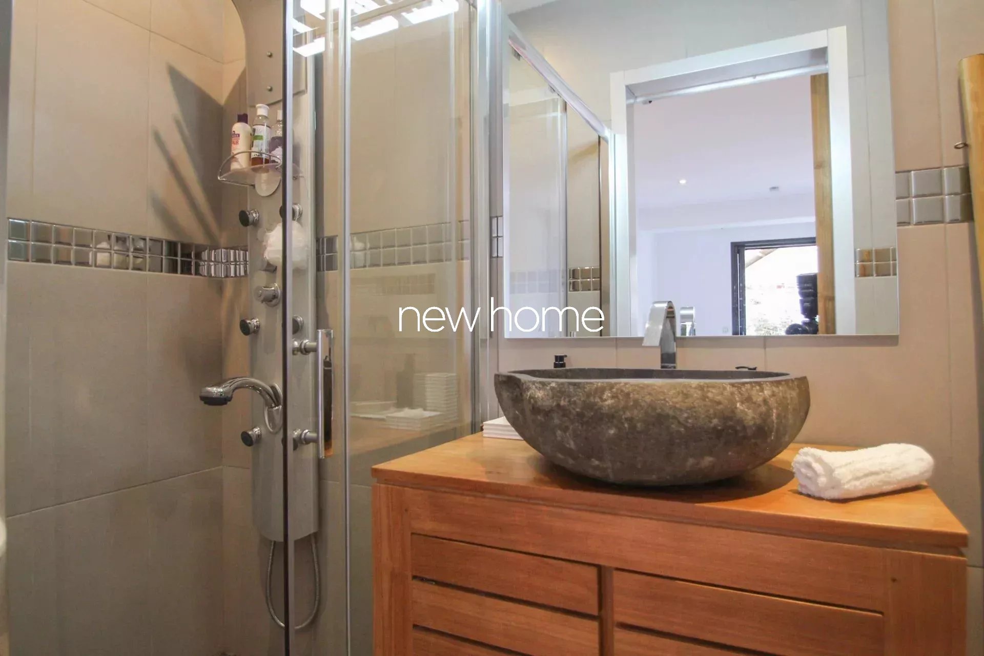 Villa moderne avec vue panoramique