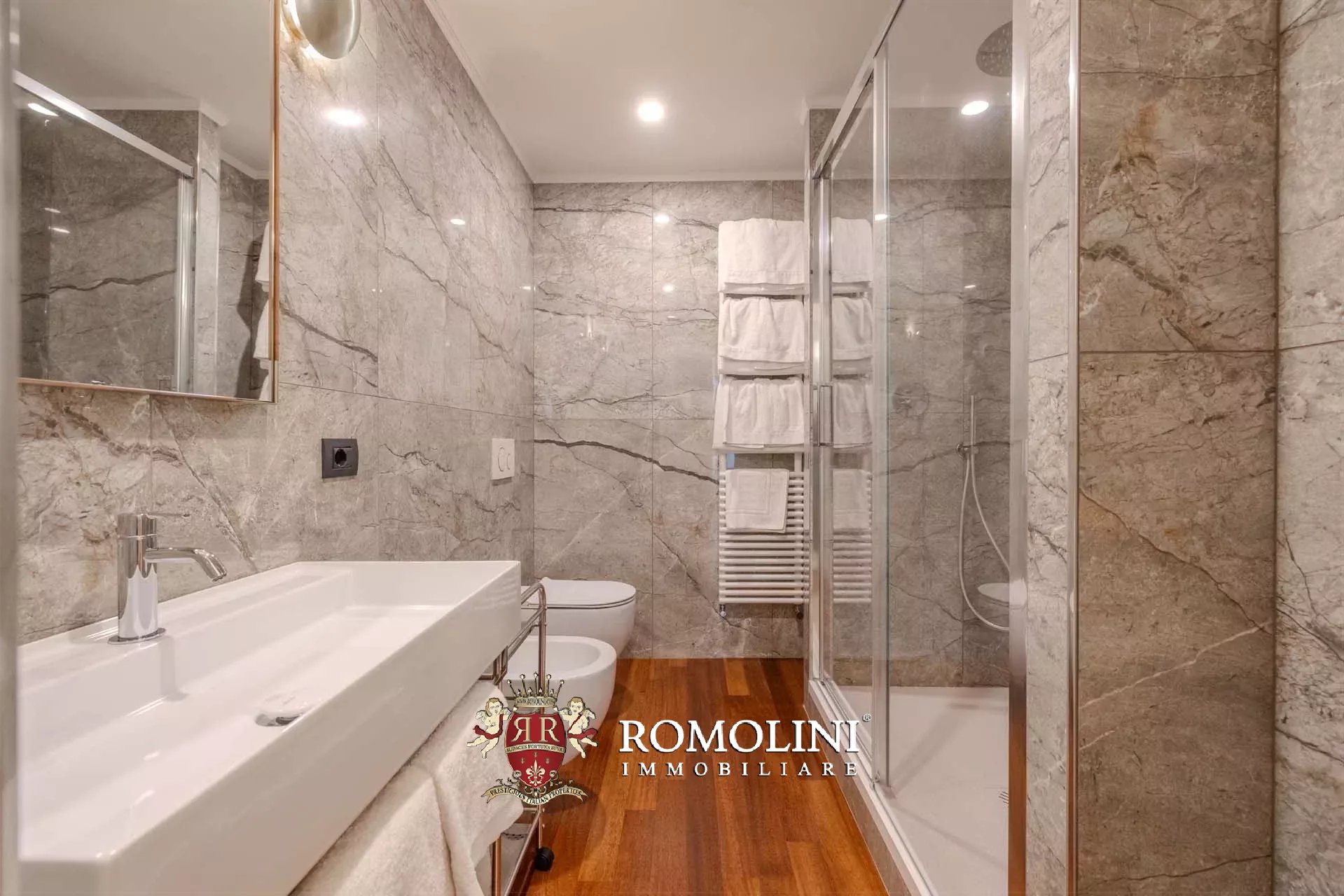 2 Bedroom Apartment/Flat's Image 25