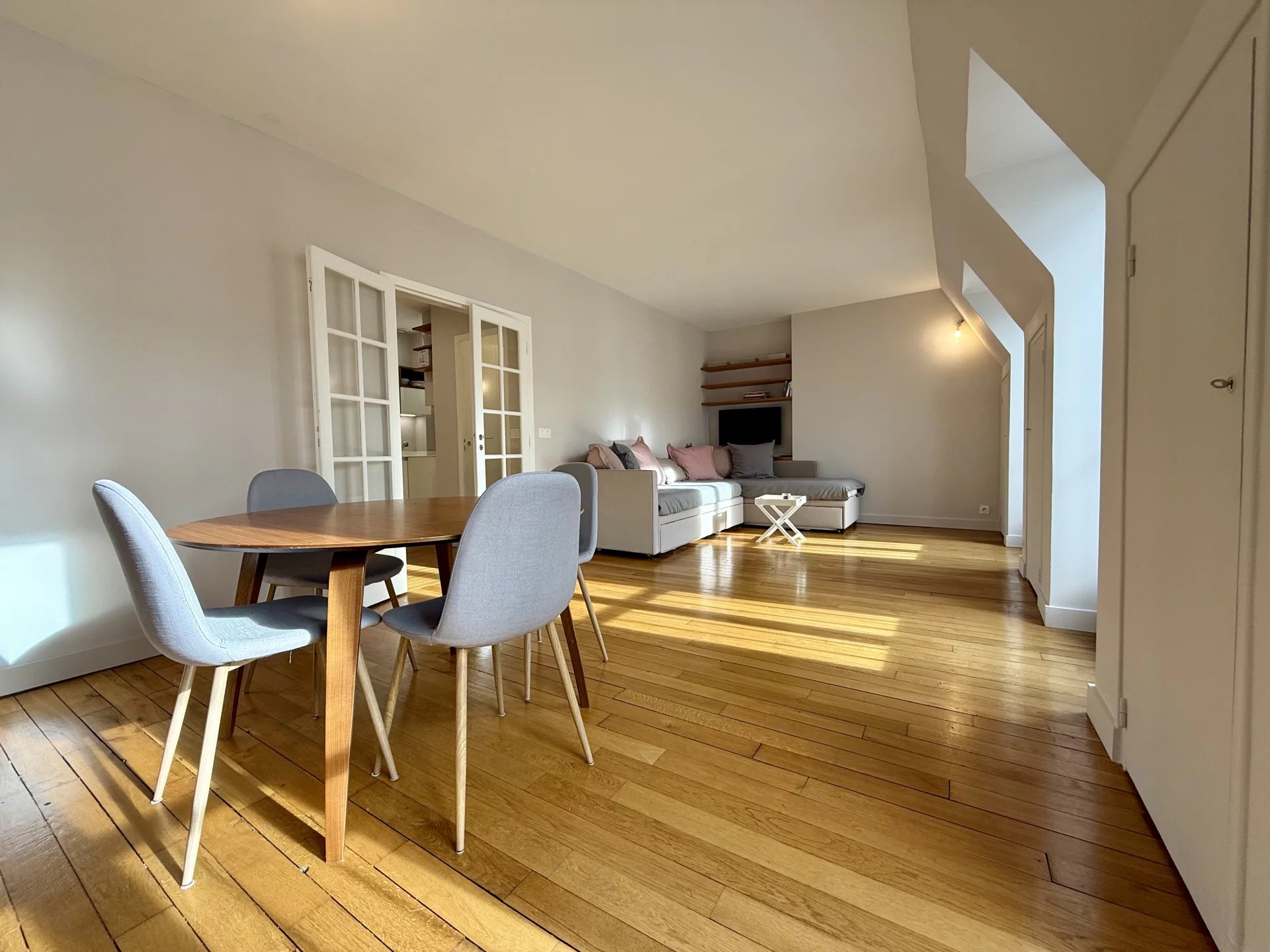 Location Appartement Paris 7ème