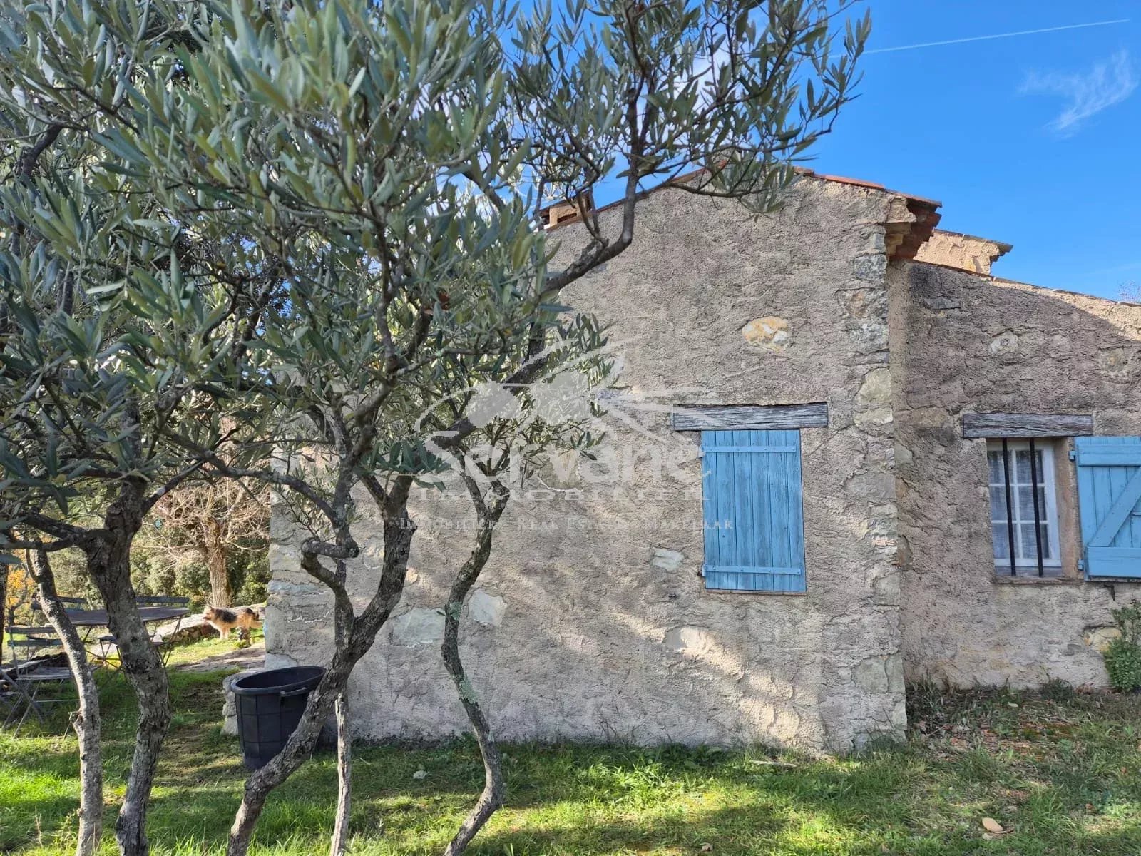 MAGNIFICENT 18TH CENTURY FARMHOUSE