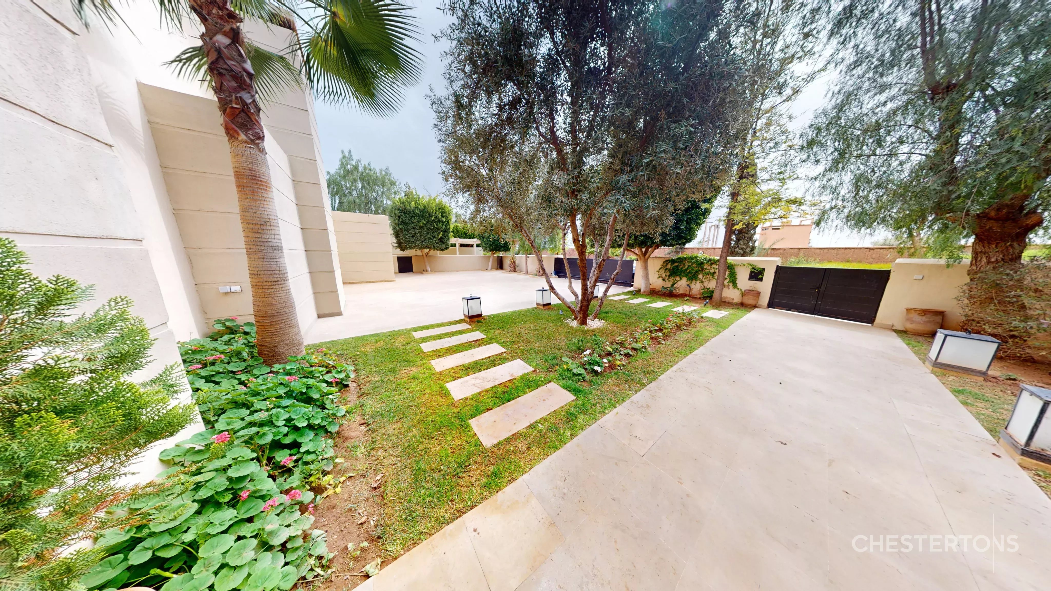 Image of Villa - 4 Bedrooms for Sale in Marrakech-Ménara-Marrakech-Morocco, Image 7