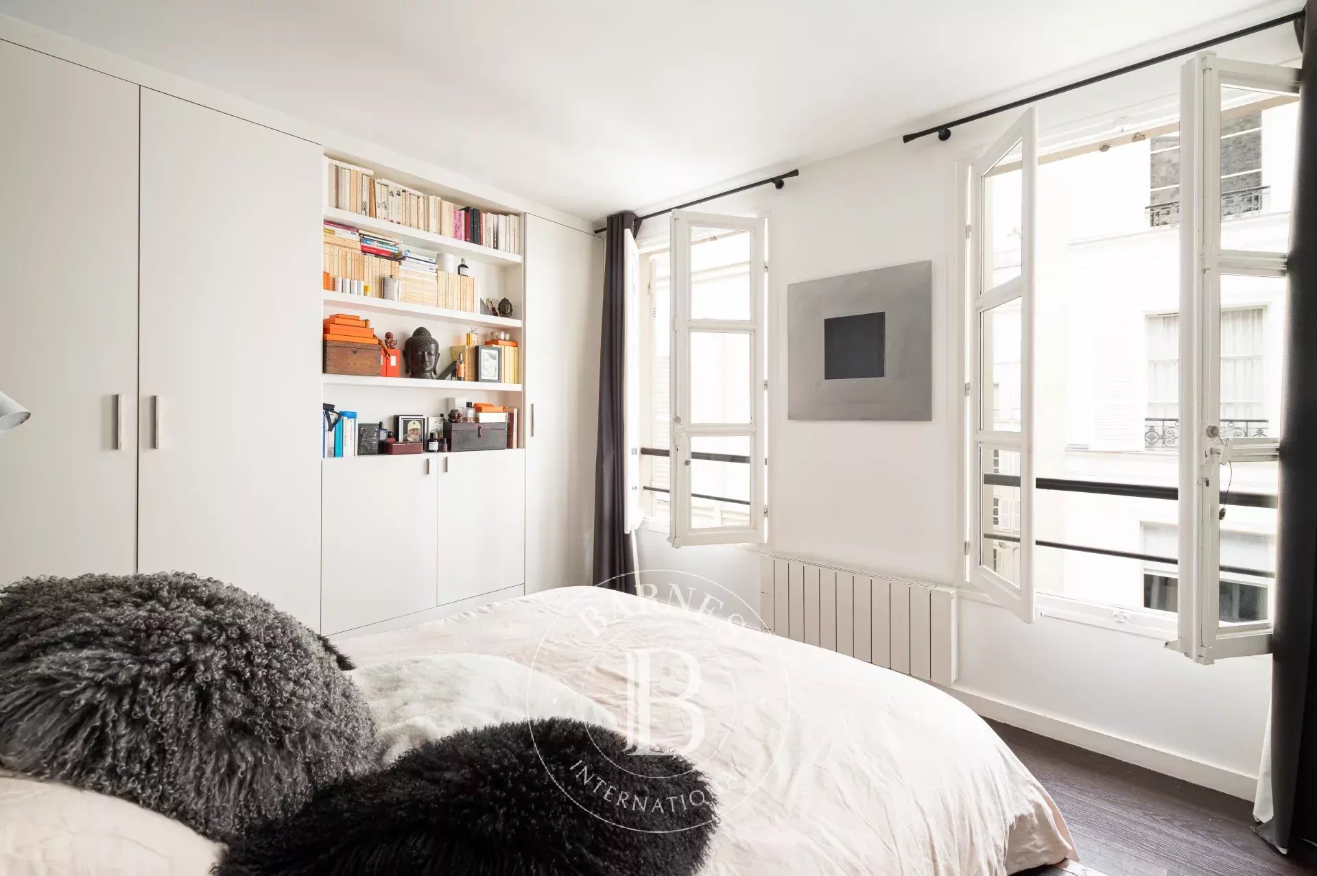 Daire Paris 9ème - picture 5