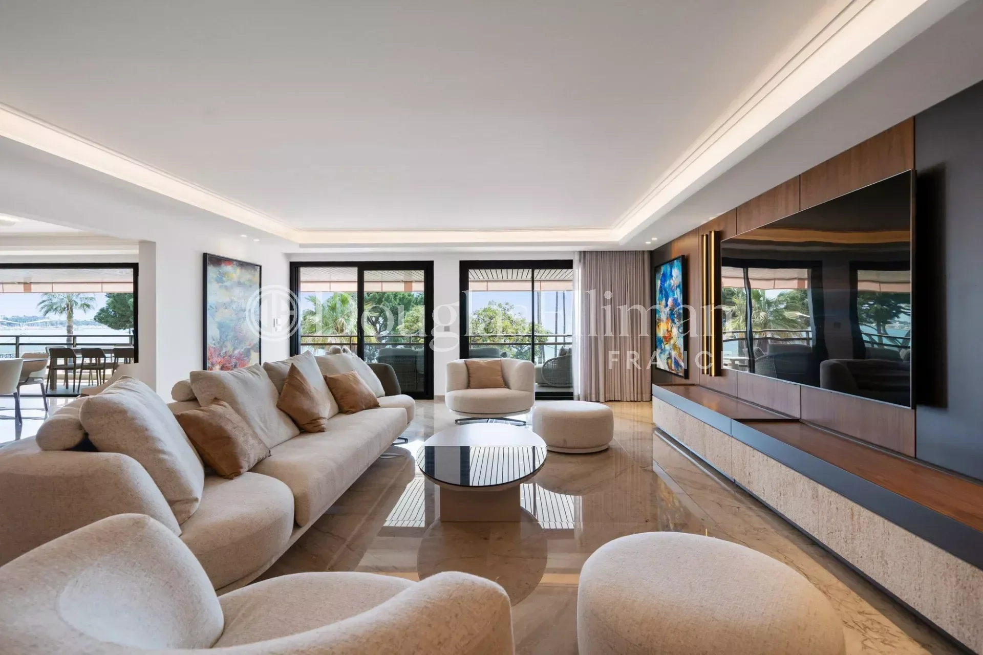 CANNES – Luxueux appartement avec vue mer - Image nᵒ2
