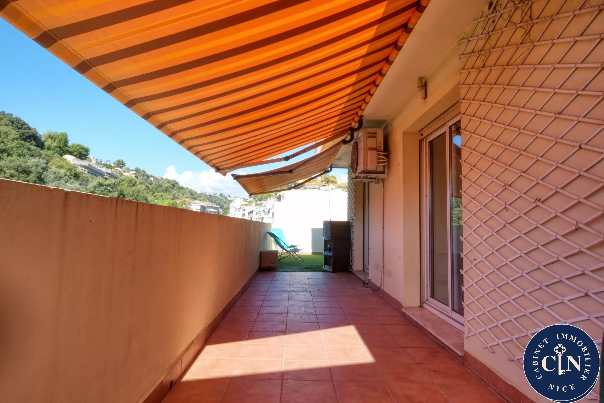 4 pièces – Dernier étage – Toit-terrasse & vue mer – Nice / Magnan — photo 10