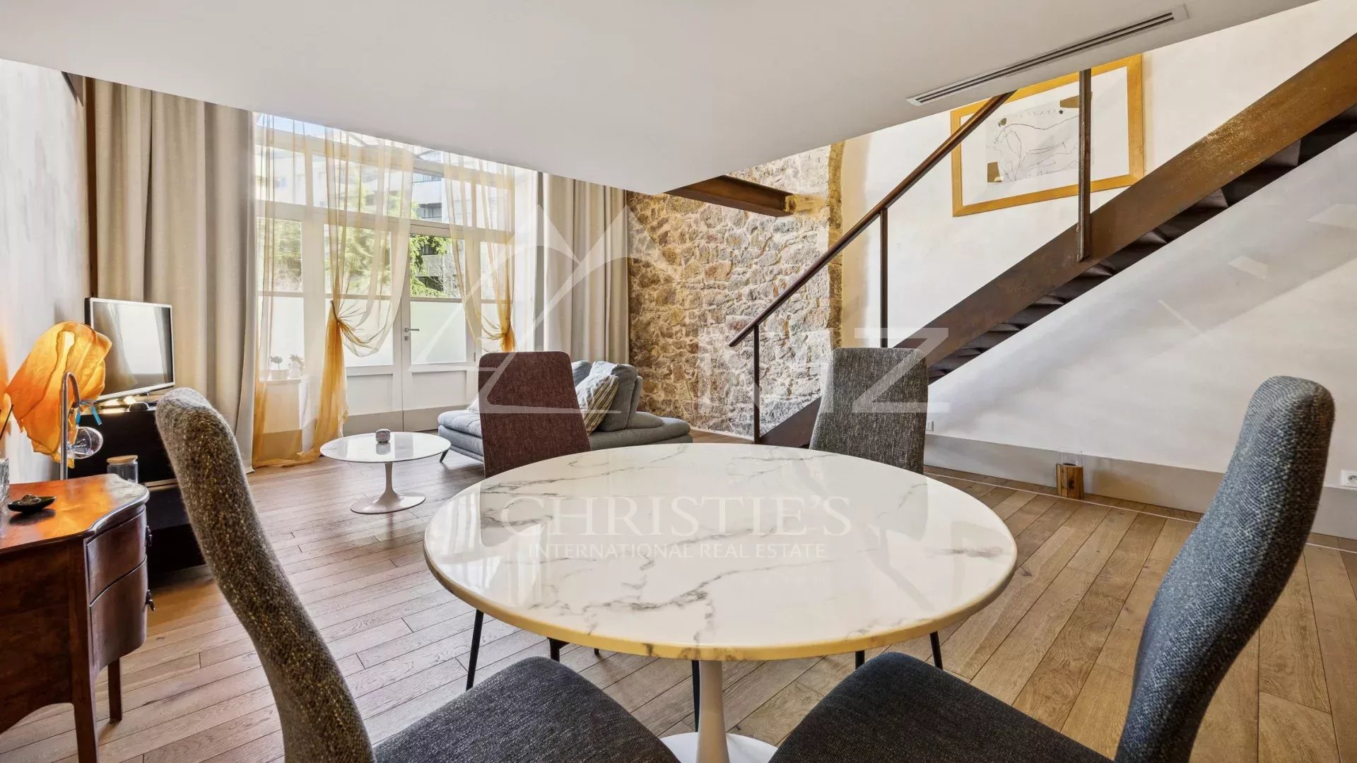 1 Bedroom Apartment/Flat's Image 3