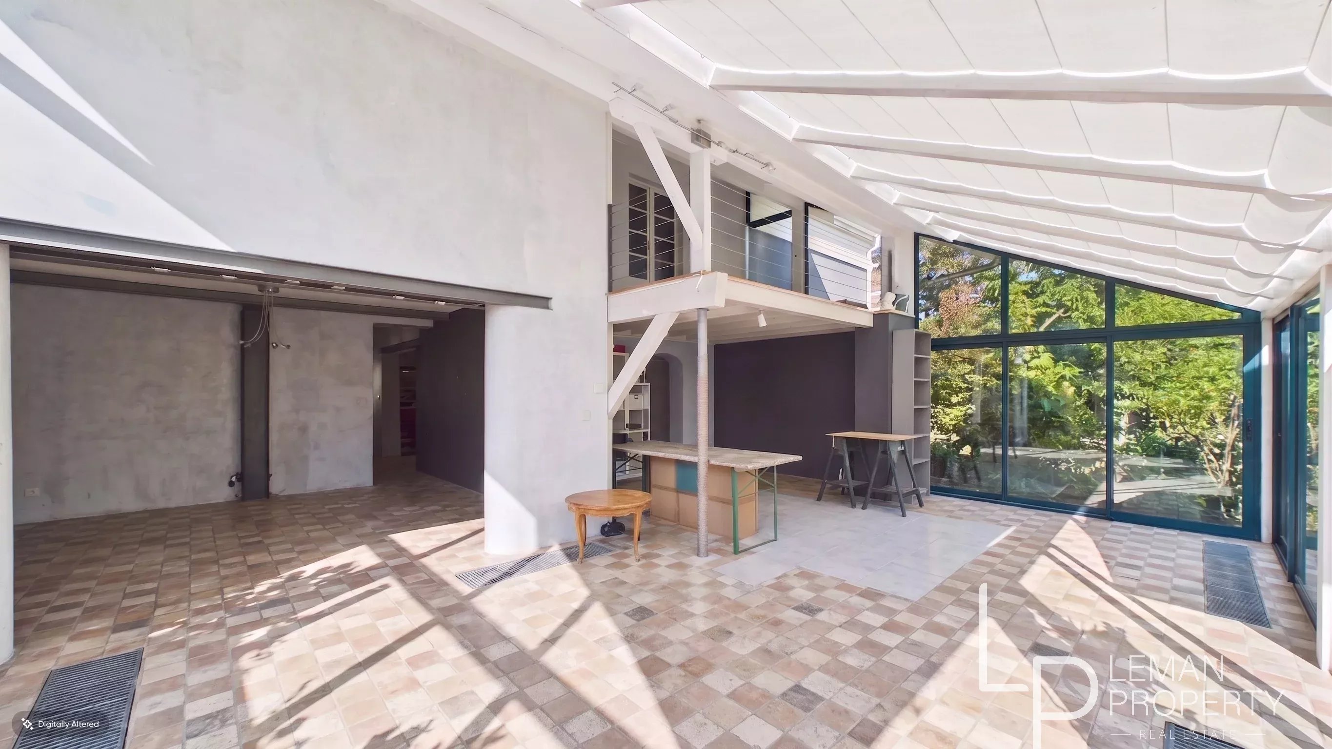 maison de 200 m2 comprenant 6 pièces
