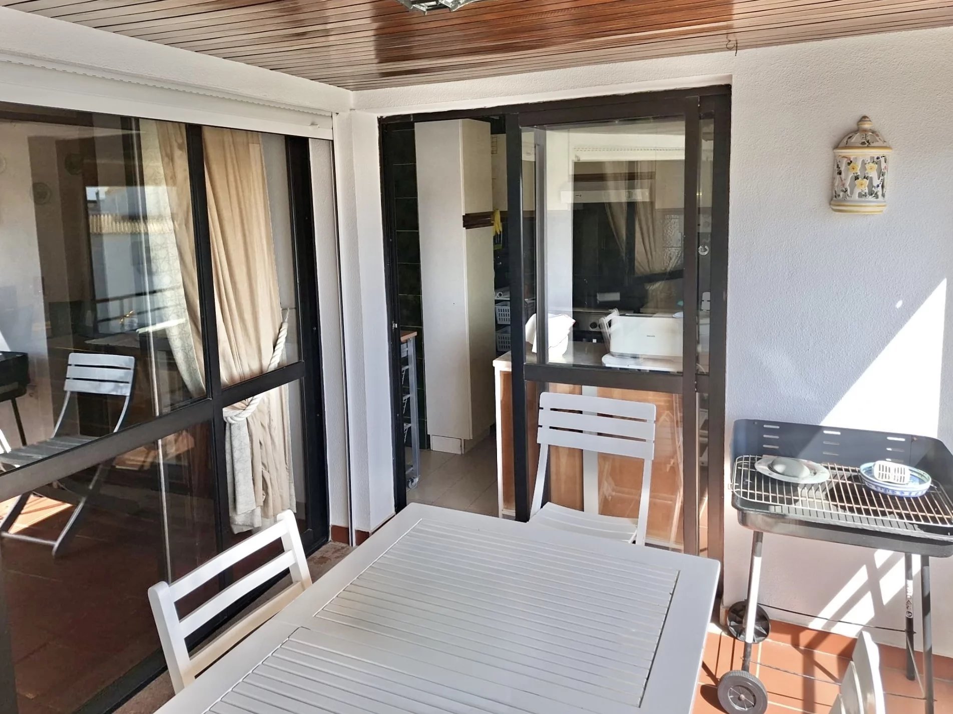 Appartement spacieux avec piscine à Porches