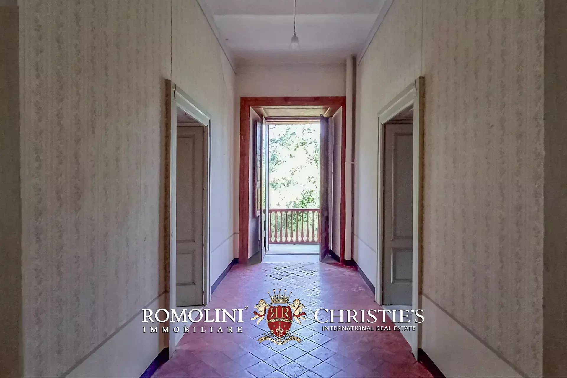 11 Bedroom Villa/Townhouse's Image 40
