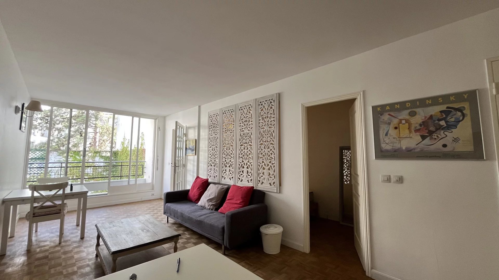 Agence immobilière de Un Appartement À Paris