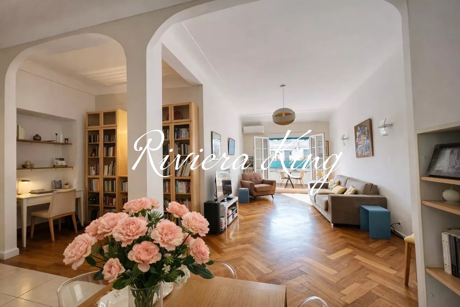 Agence immobilière de 