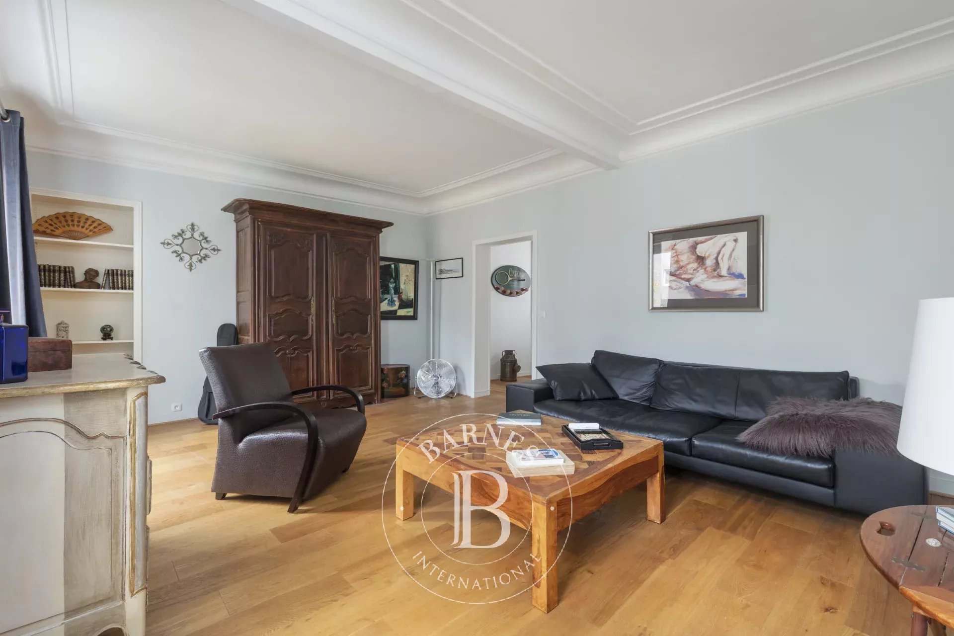 Daire Levallois-Perret