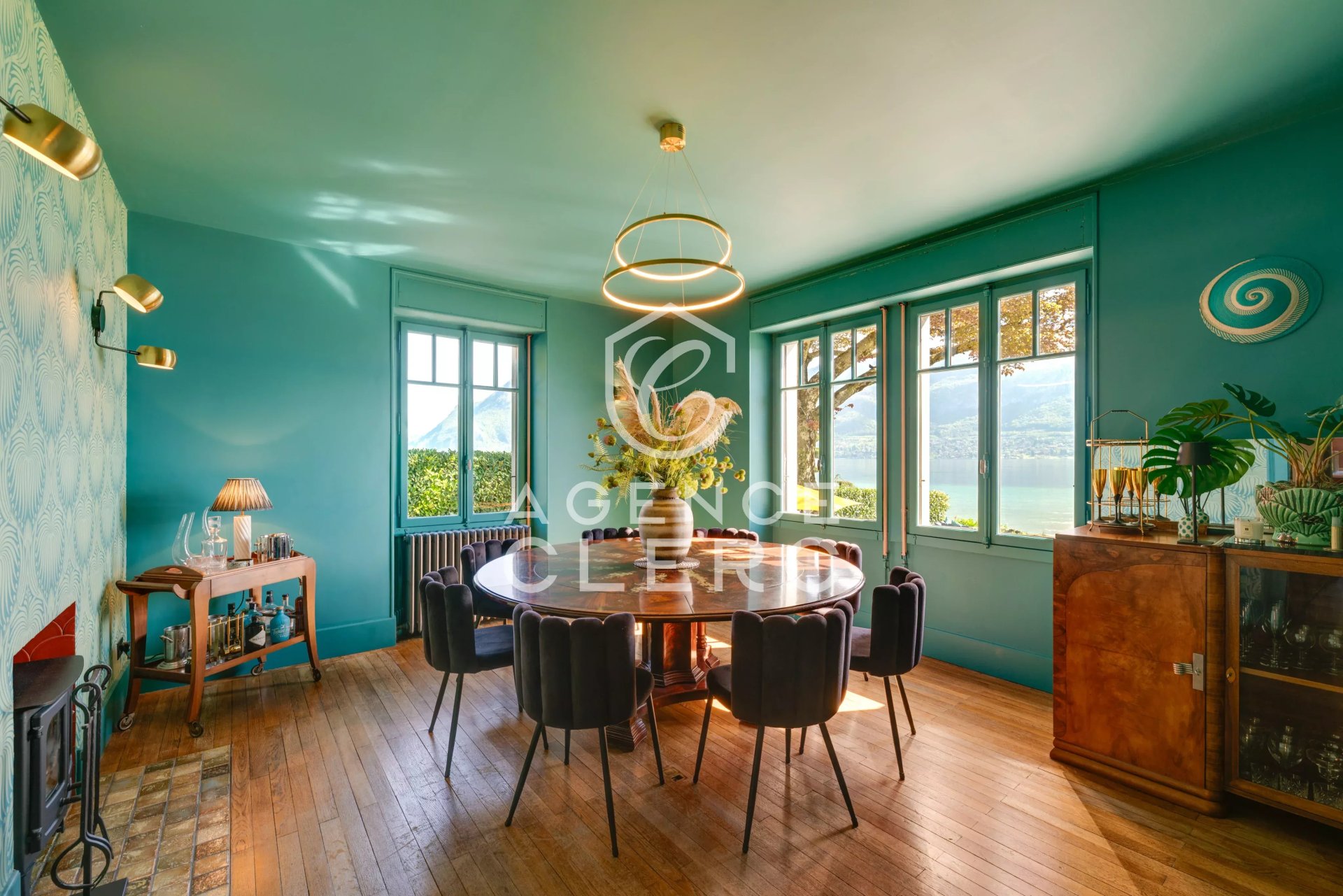 10 Bedroom Villa/Townhouse's Image 7