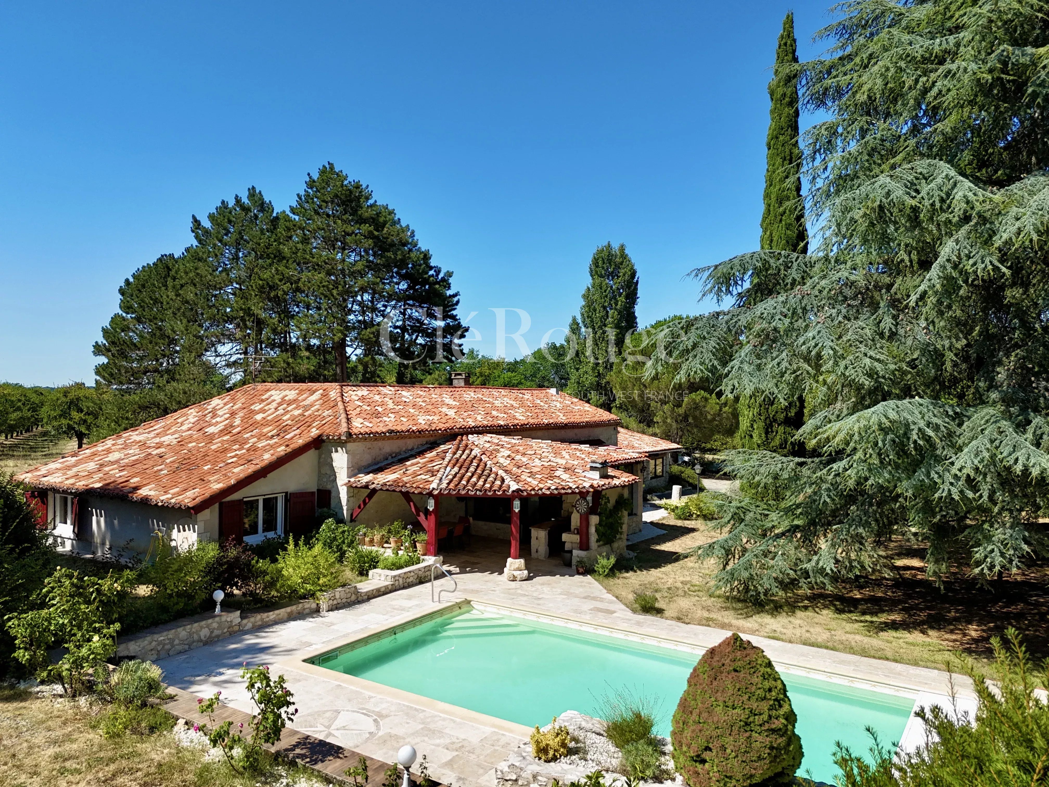 House in Sainte-Livrade-sur-Lot - Image 2