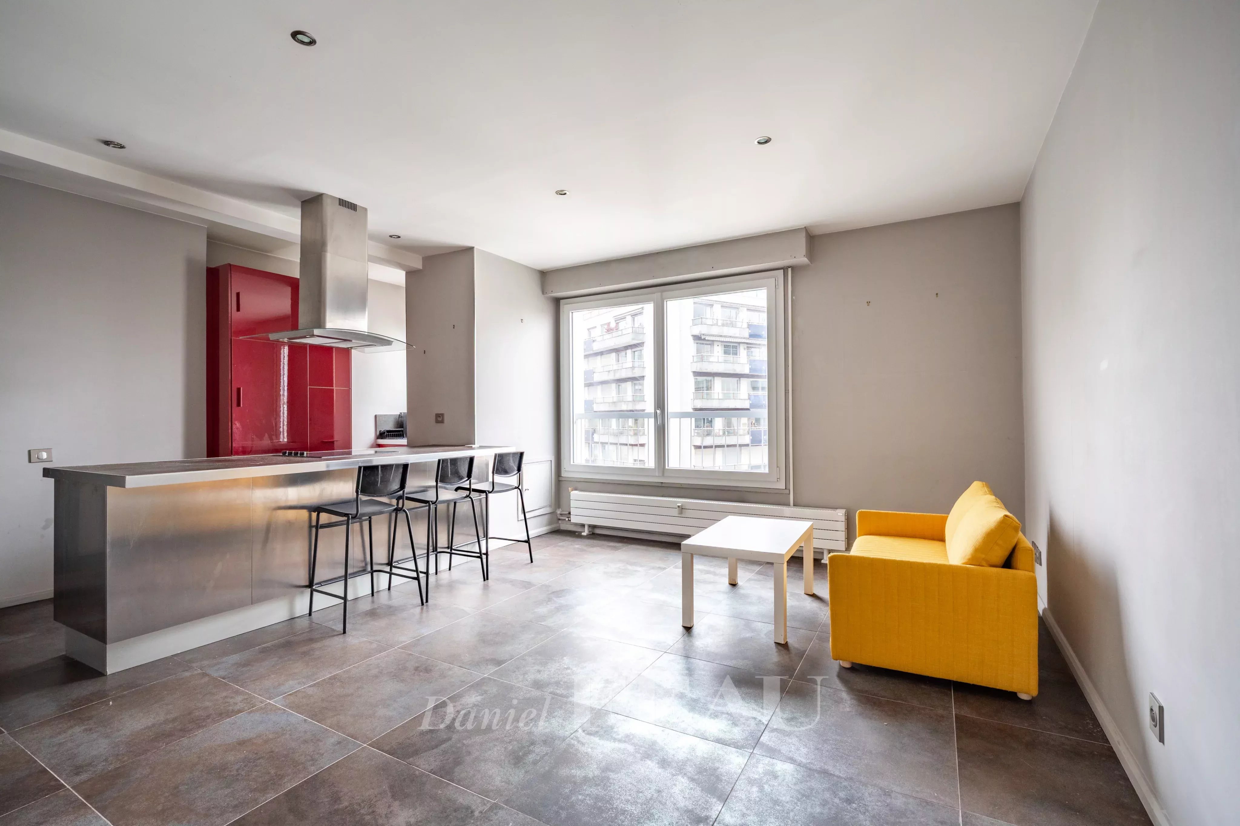 Sale Apartment Paris 14th