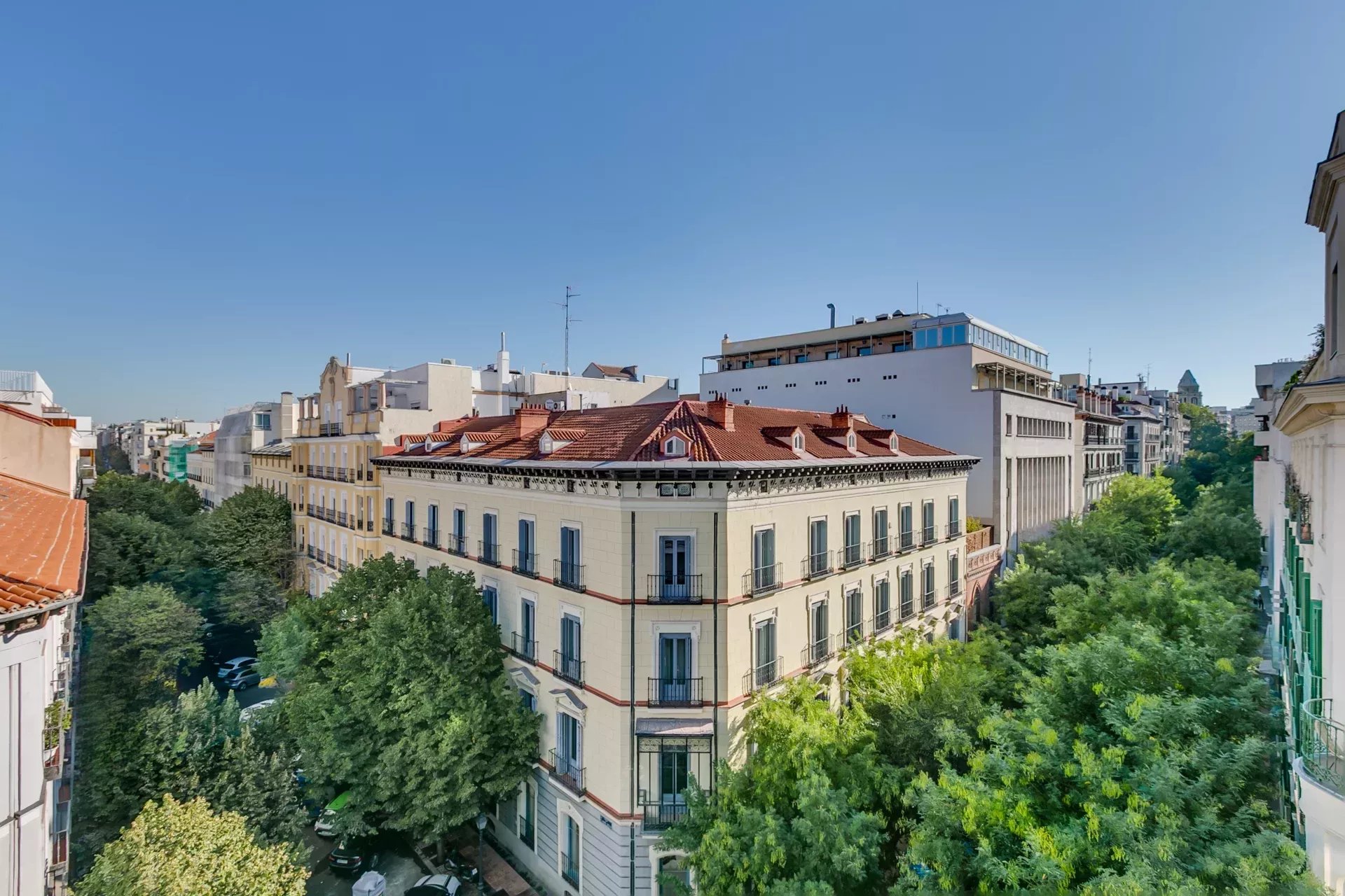 Daire Madrid - picture 5