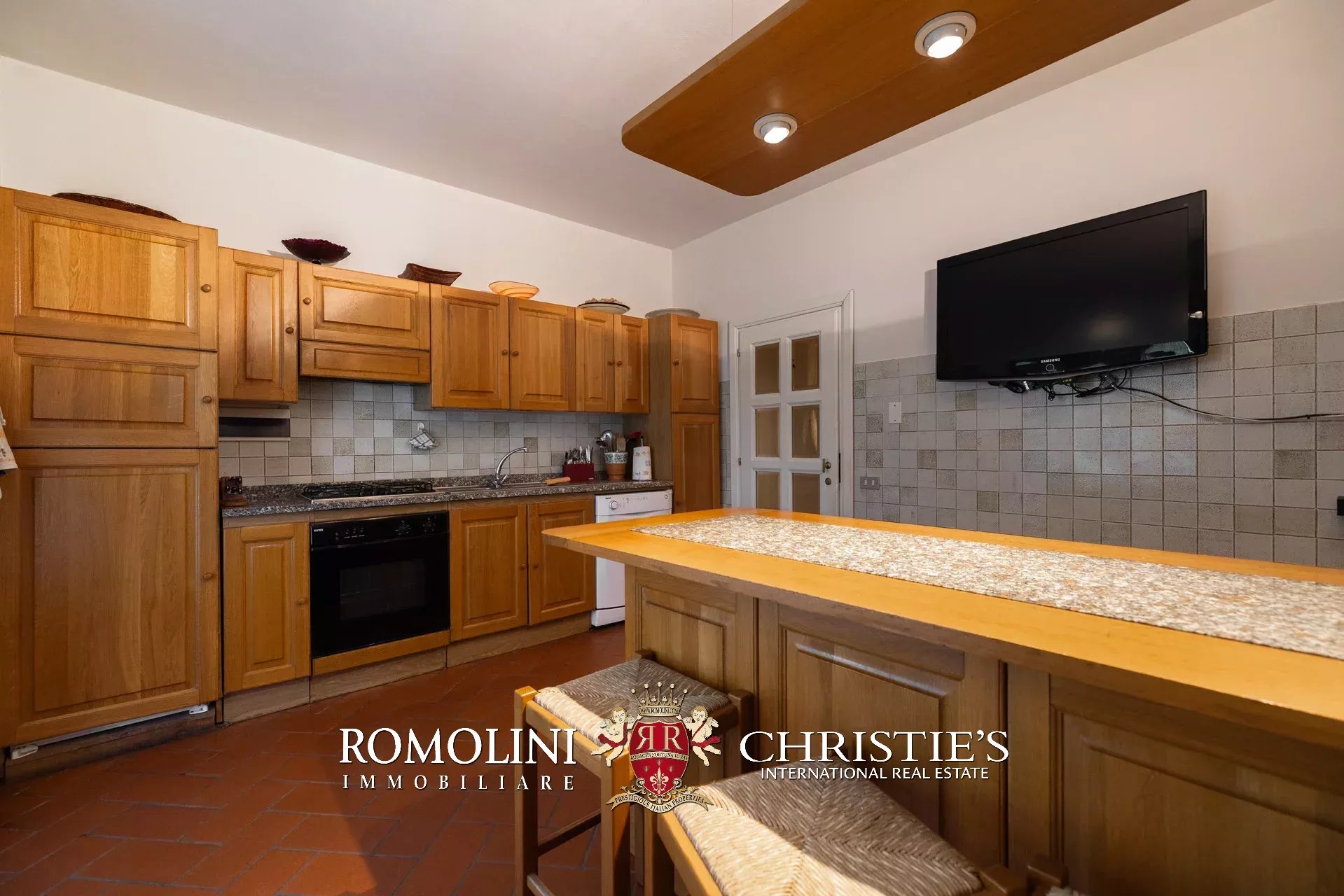 3 Bedroom Villa/Townhouse's Image 51