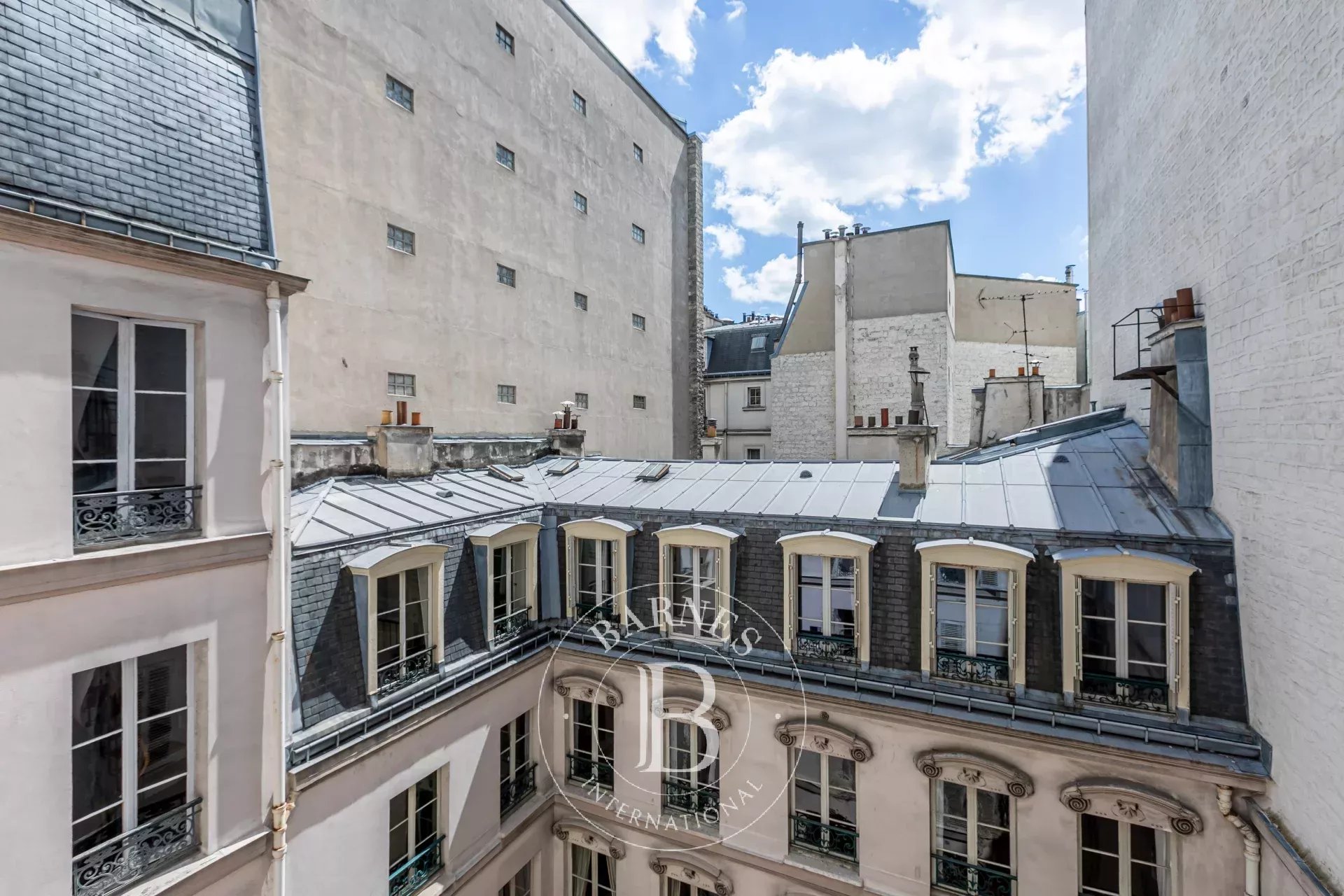 Daire Paris 8ème - picture 13