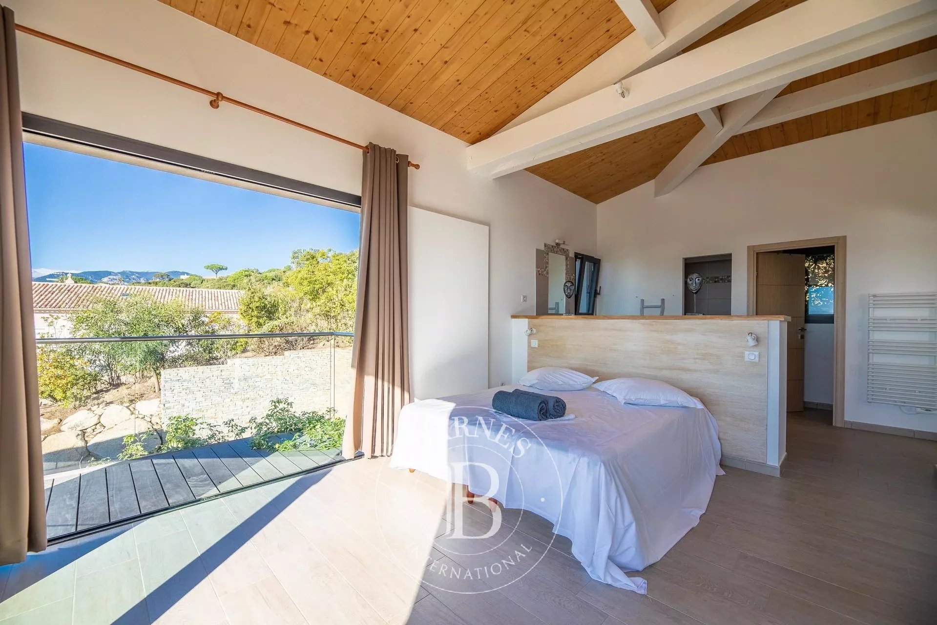 Sainte-Lucie-de-Porto-Vecchio  - Villa  - picture 14