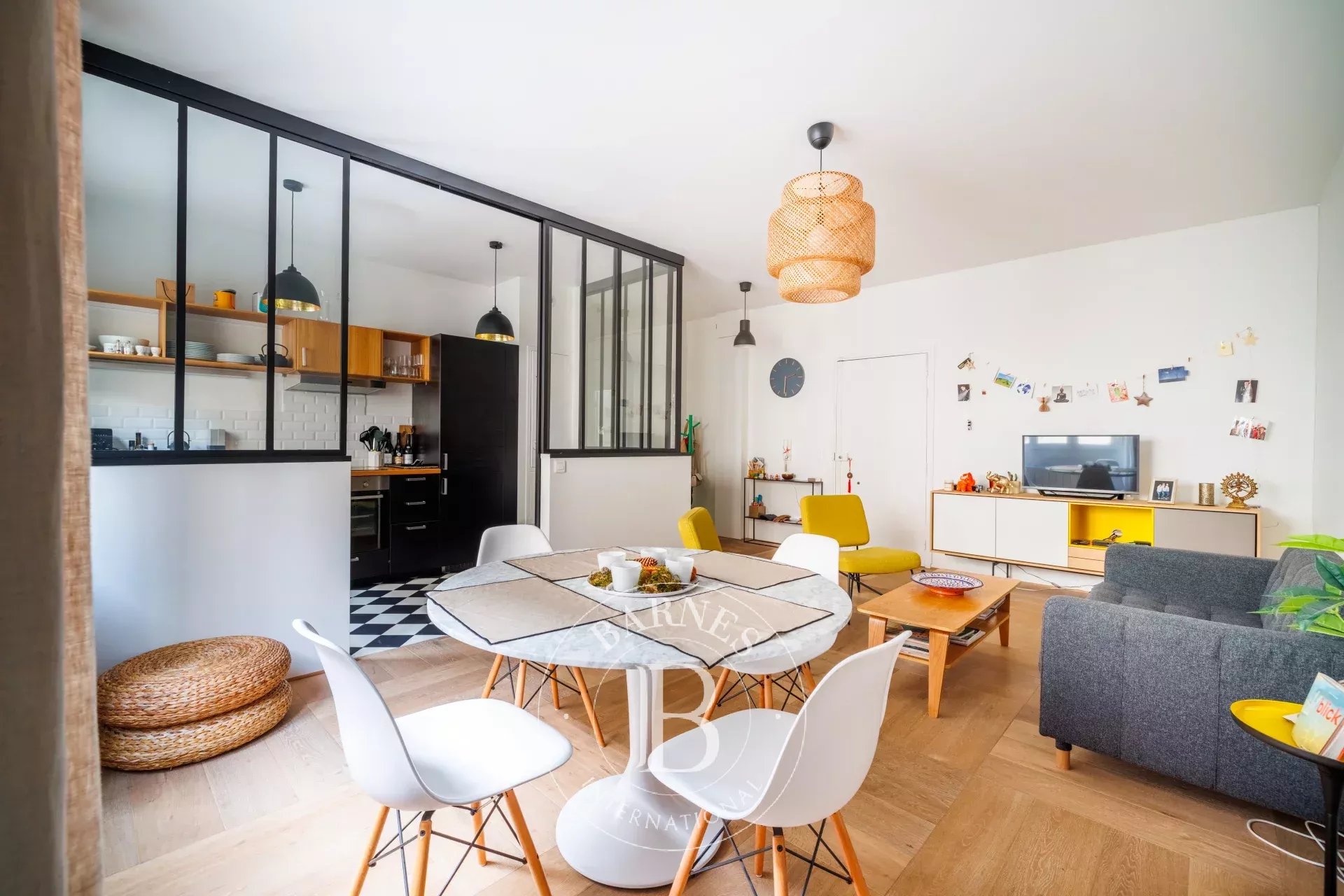 Daire Paris 3ème - picture 7