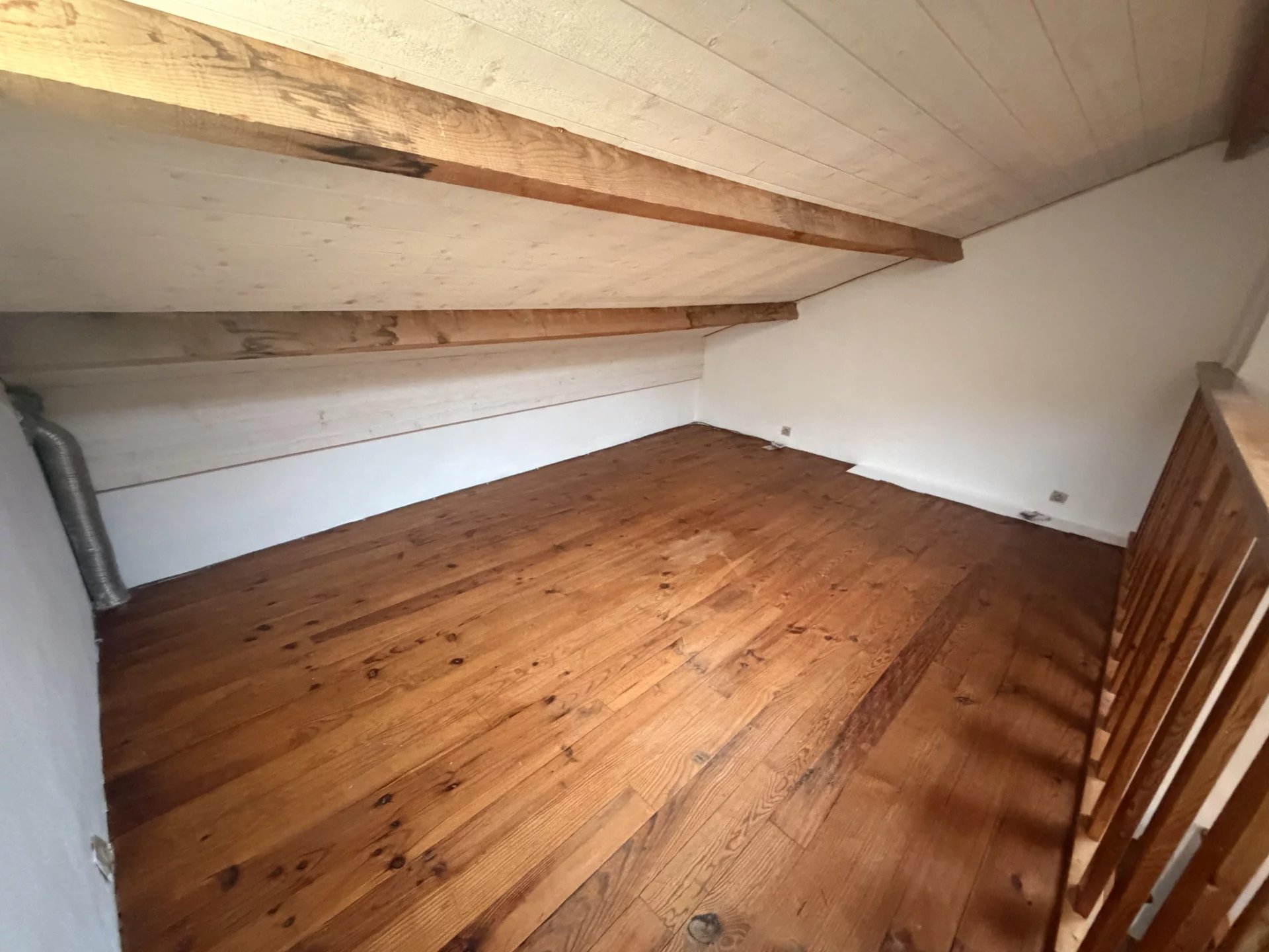 MAISON 2P + MEZZANINE + JARDIN + CAVE