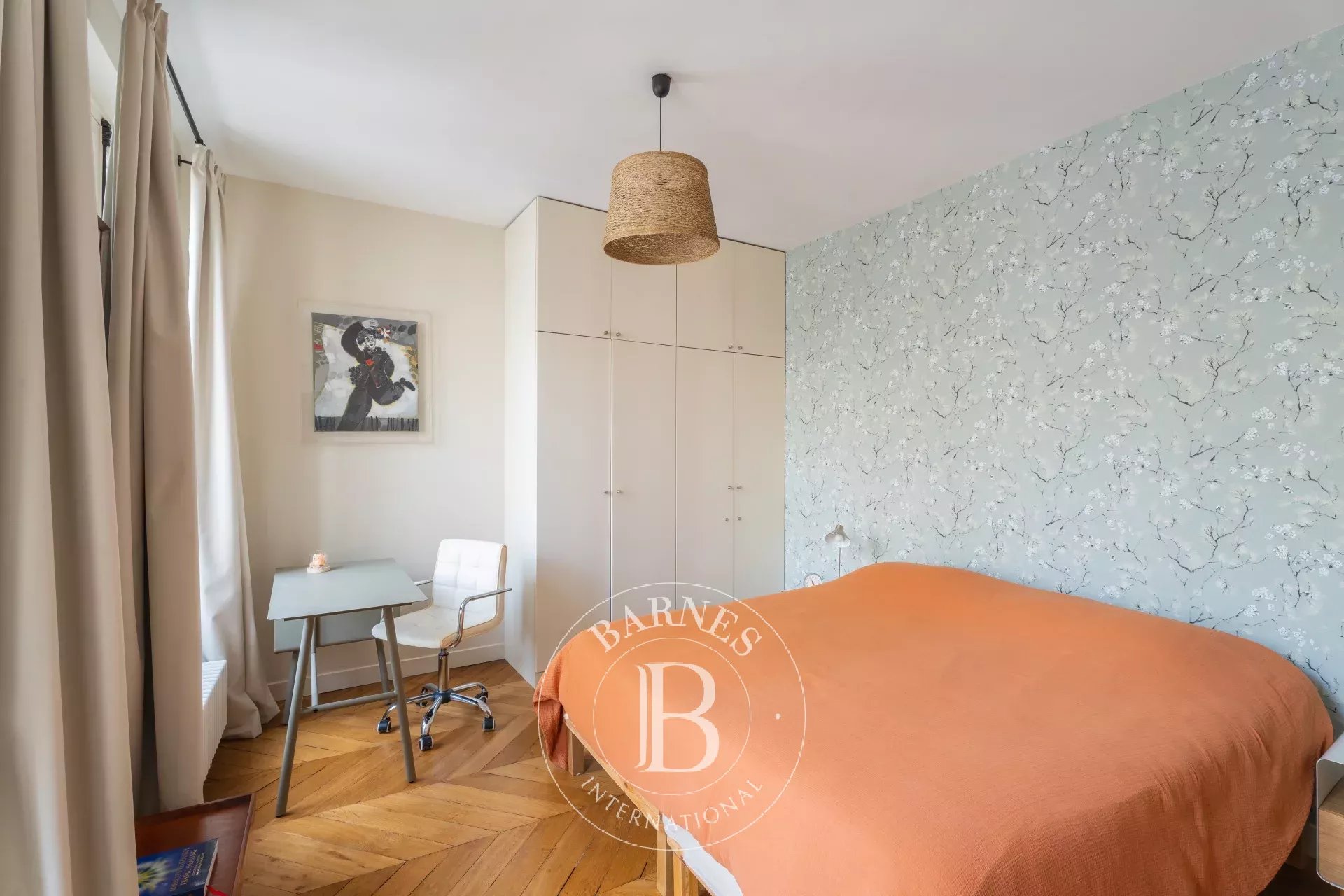 Paris  - Apartment 3 Bedrooms - picture 8