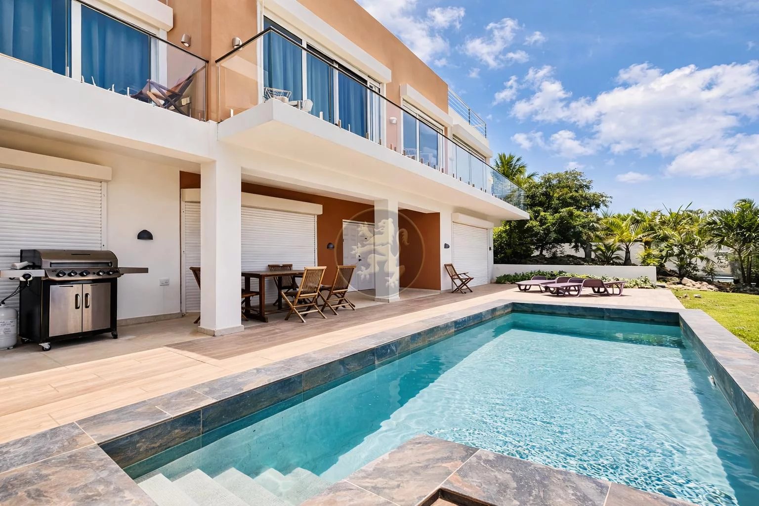 Agence immobilière de Lion Crest Realty