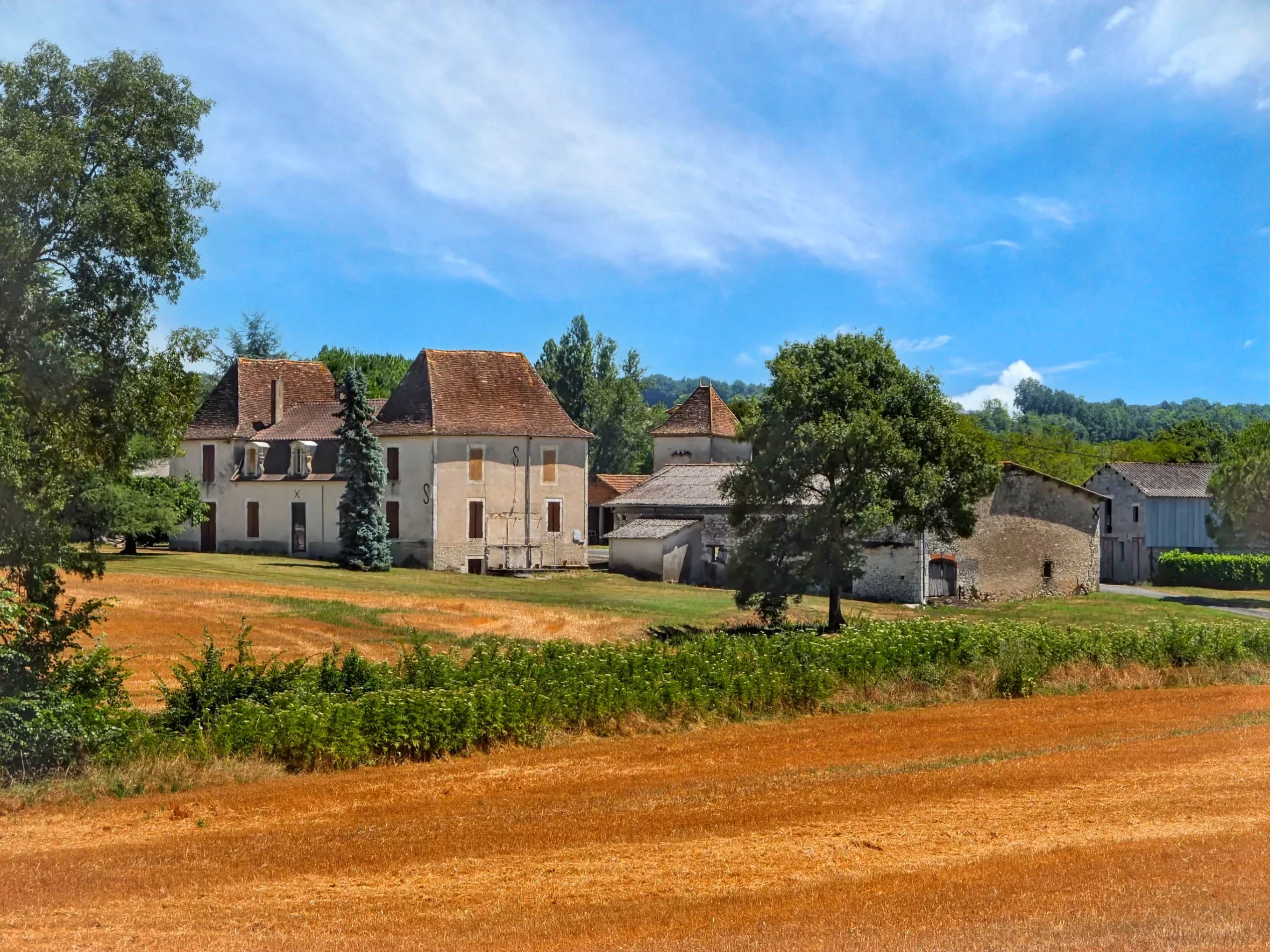 Ancienne ferme – Un potentiel exceptionnel à la campagne