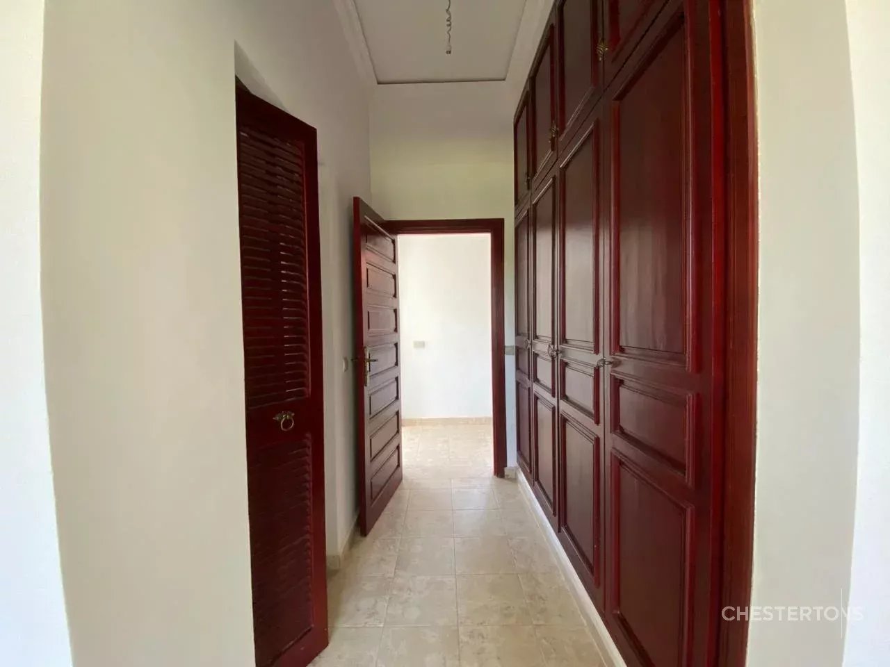  Image of Villa - 6 Bedrooms for Sale in Marrakech-Ménara-Marrakech-Morocco, Image 9