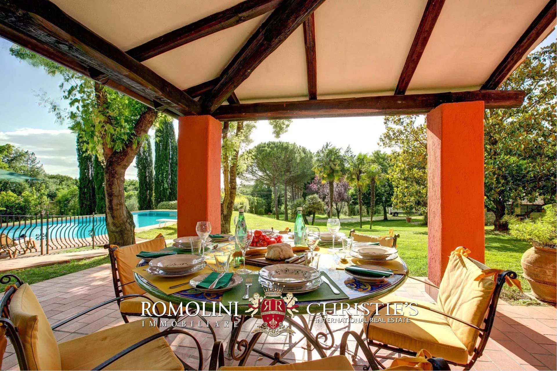 5 Bedroom Villa/Townhouse's Image 20