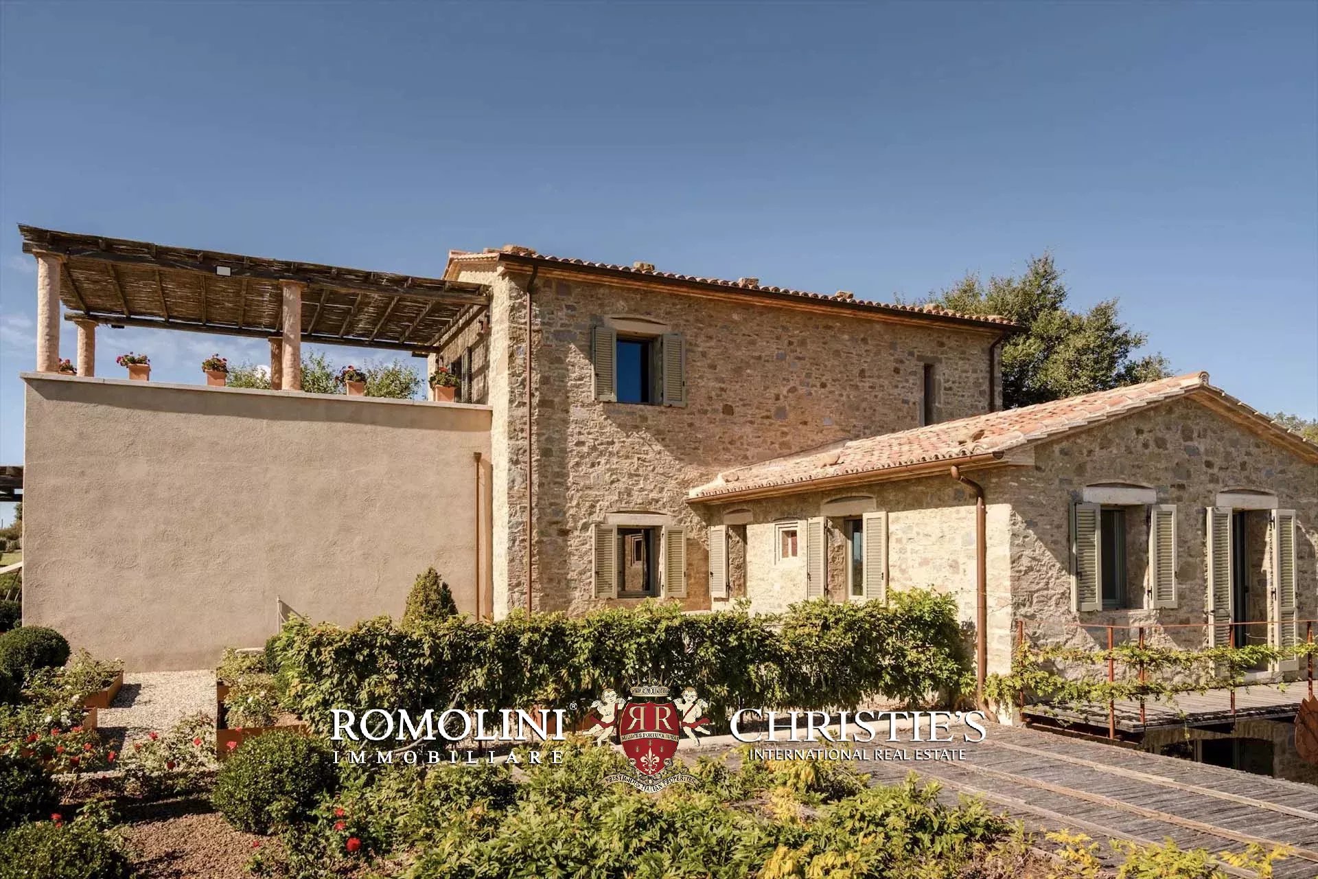 4 Bedroom Villa/Townhouse's Image 13