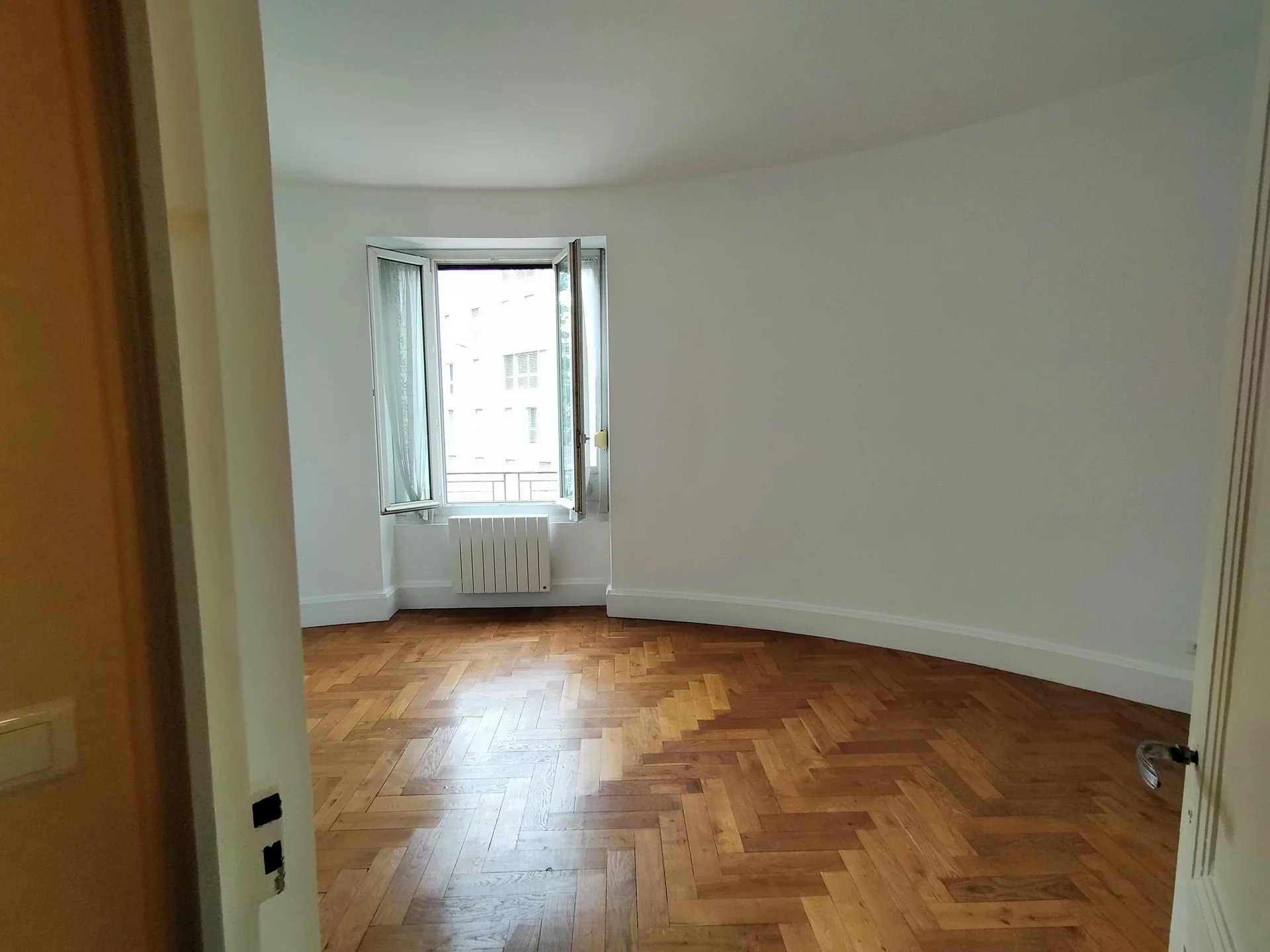 7152102 Location Lyon 7ème