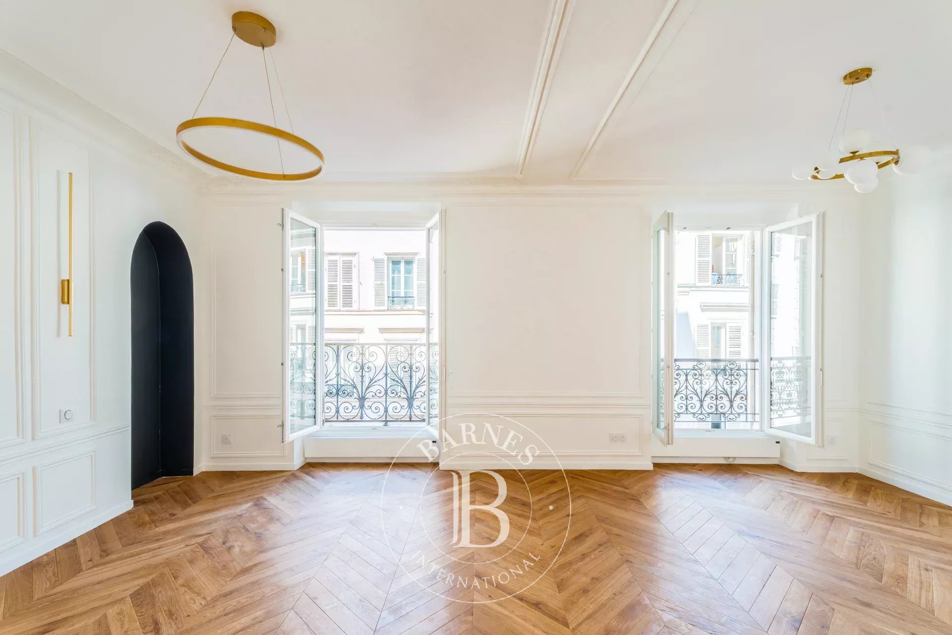 PARIS 17 - 1-BED - BALCONY - FULLY REFURBISHED