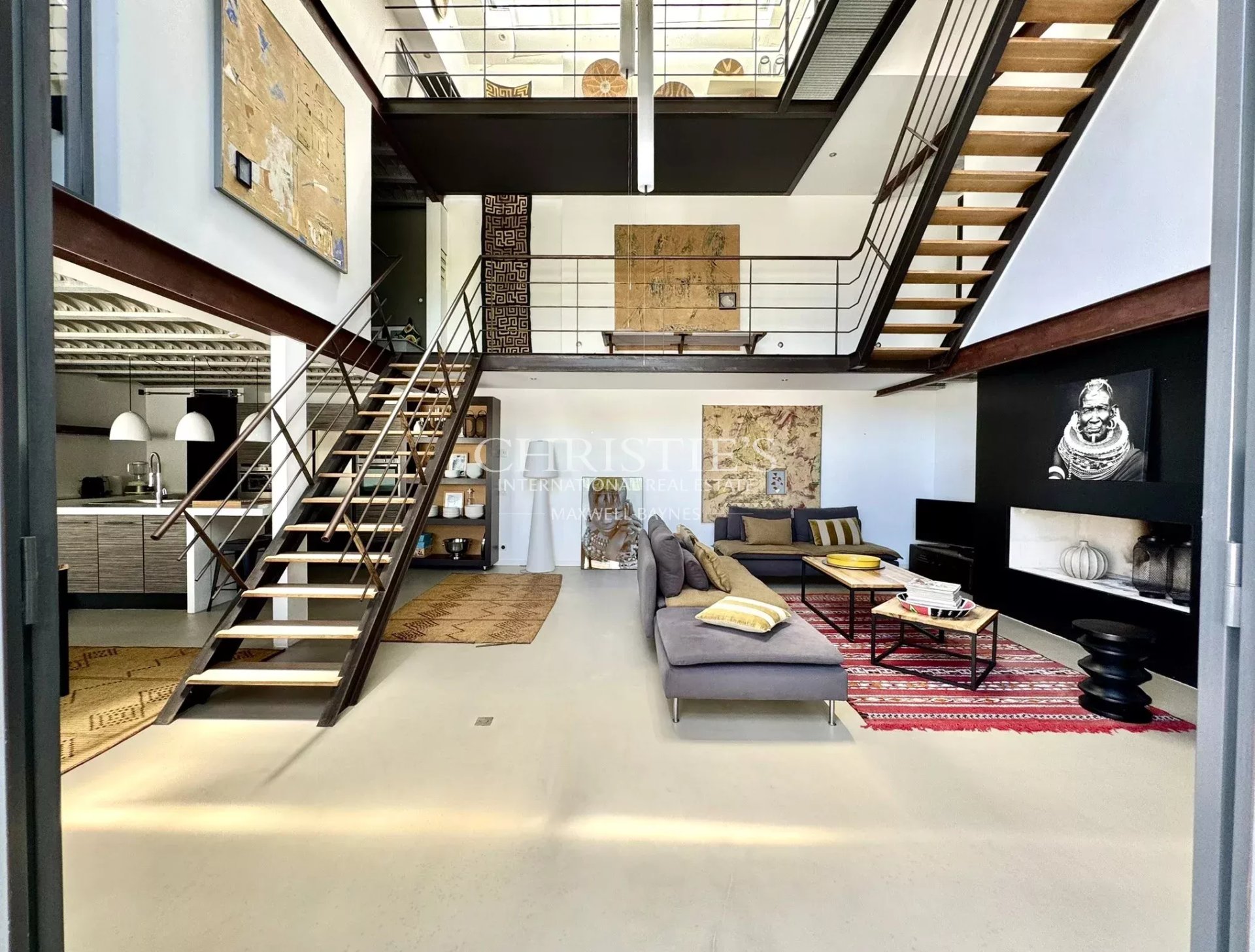 4 Bedroom Villa/Townhouse's Image 9