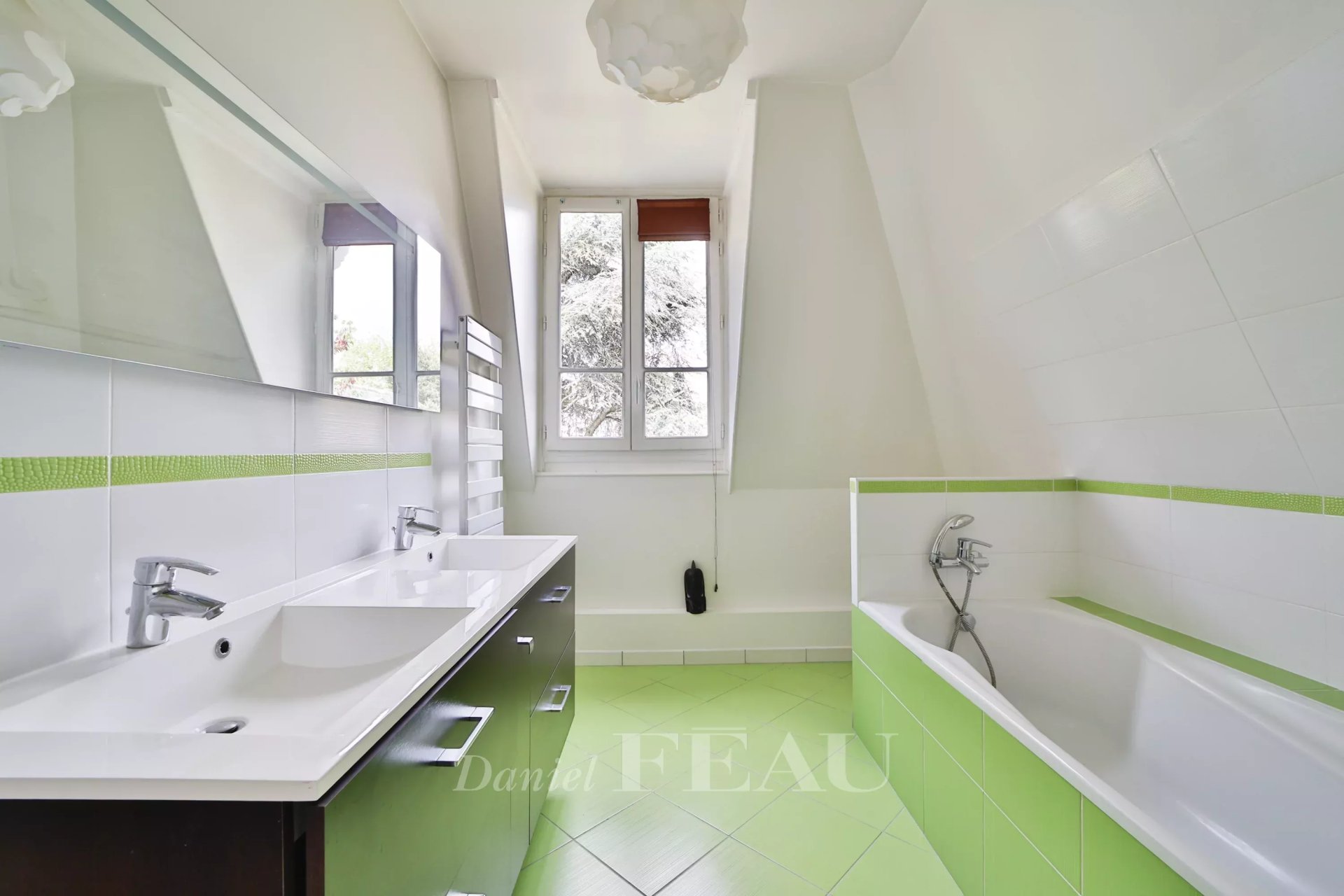 6 Bedroom Villa/Townhouse's Image 13