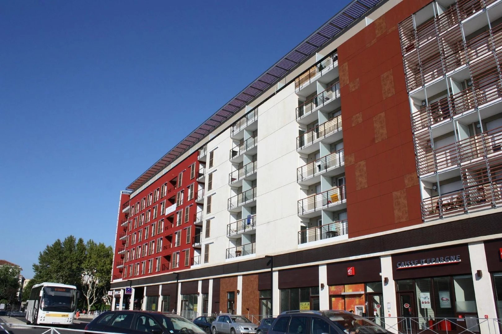 INVESTISSEMENT LOCATIF  NIMES  Résidence Zenitude Aparthotel Nimes Centre *** - 6% de rentabilité